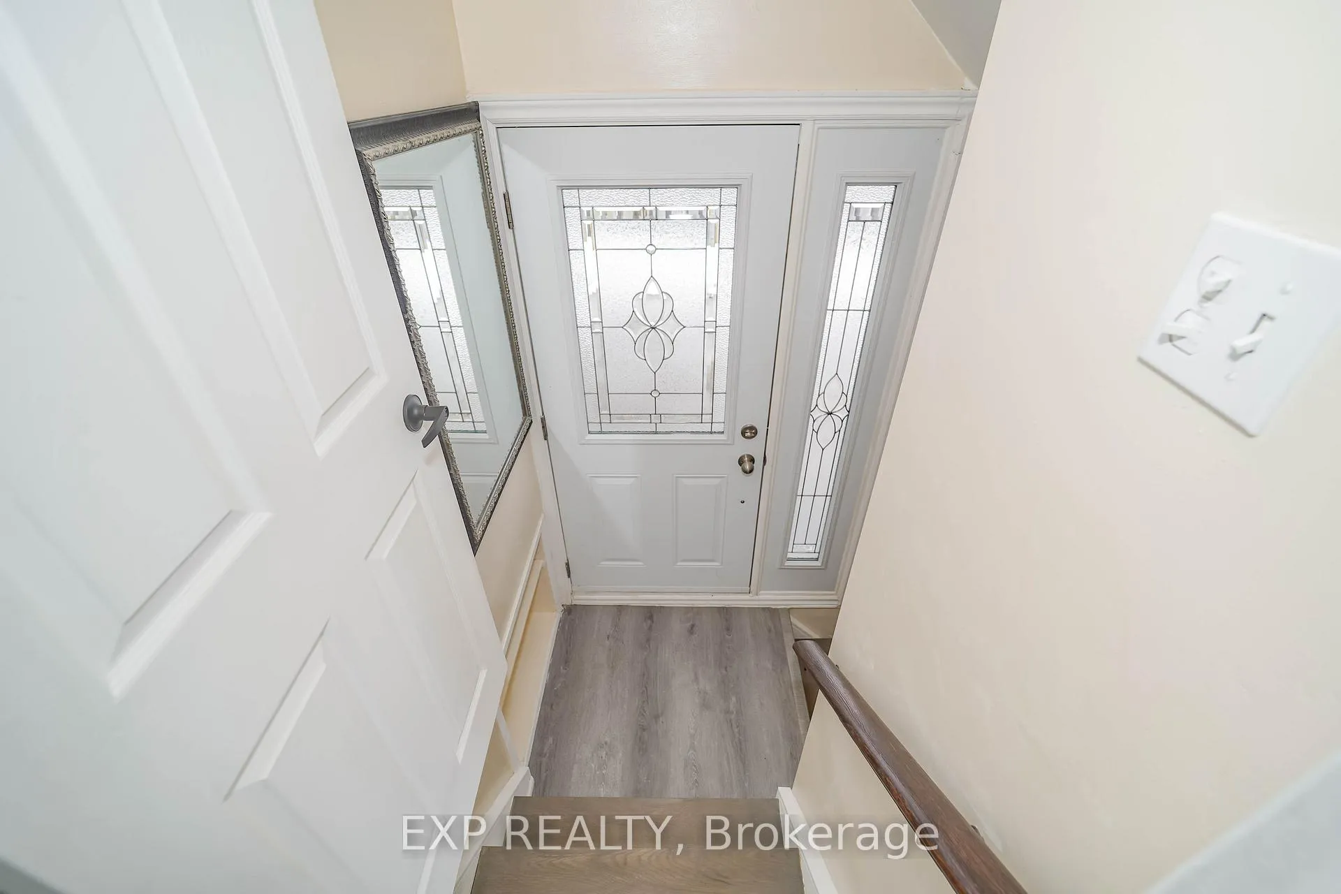 Photo 27 of 22 Jones Court, Aurora, Aurora Highlands — HOMEH