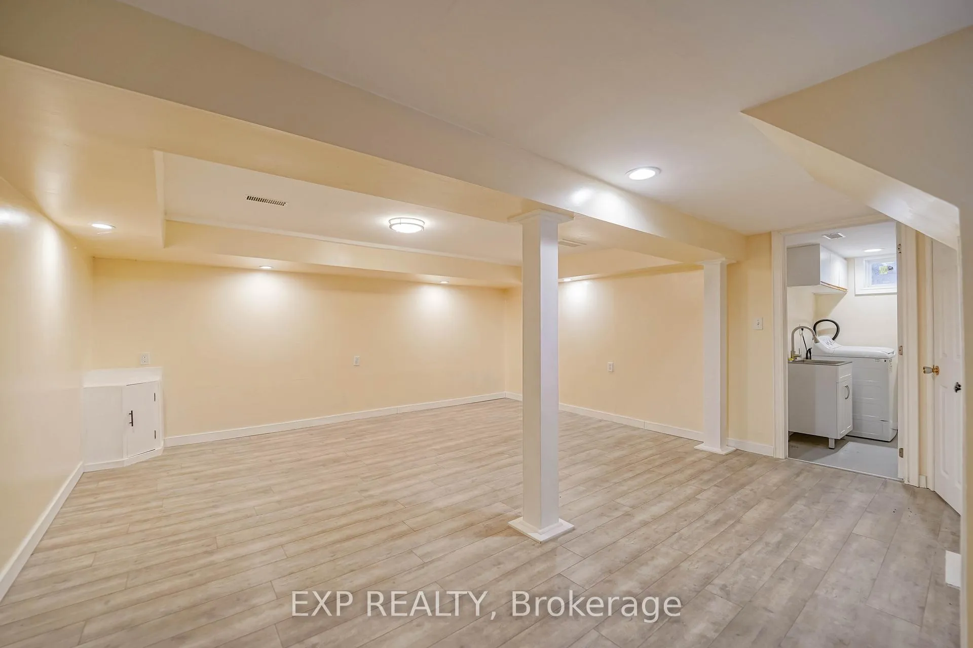 Photo 29 of 22 Jones Court, Aurora, Aurora Highlands — HOMEH