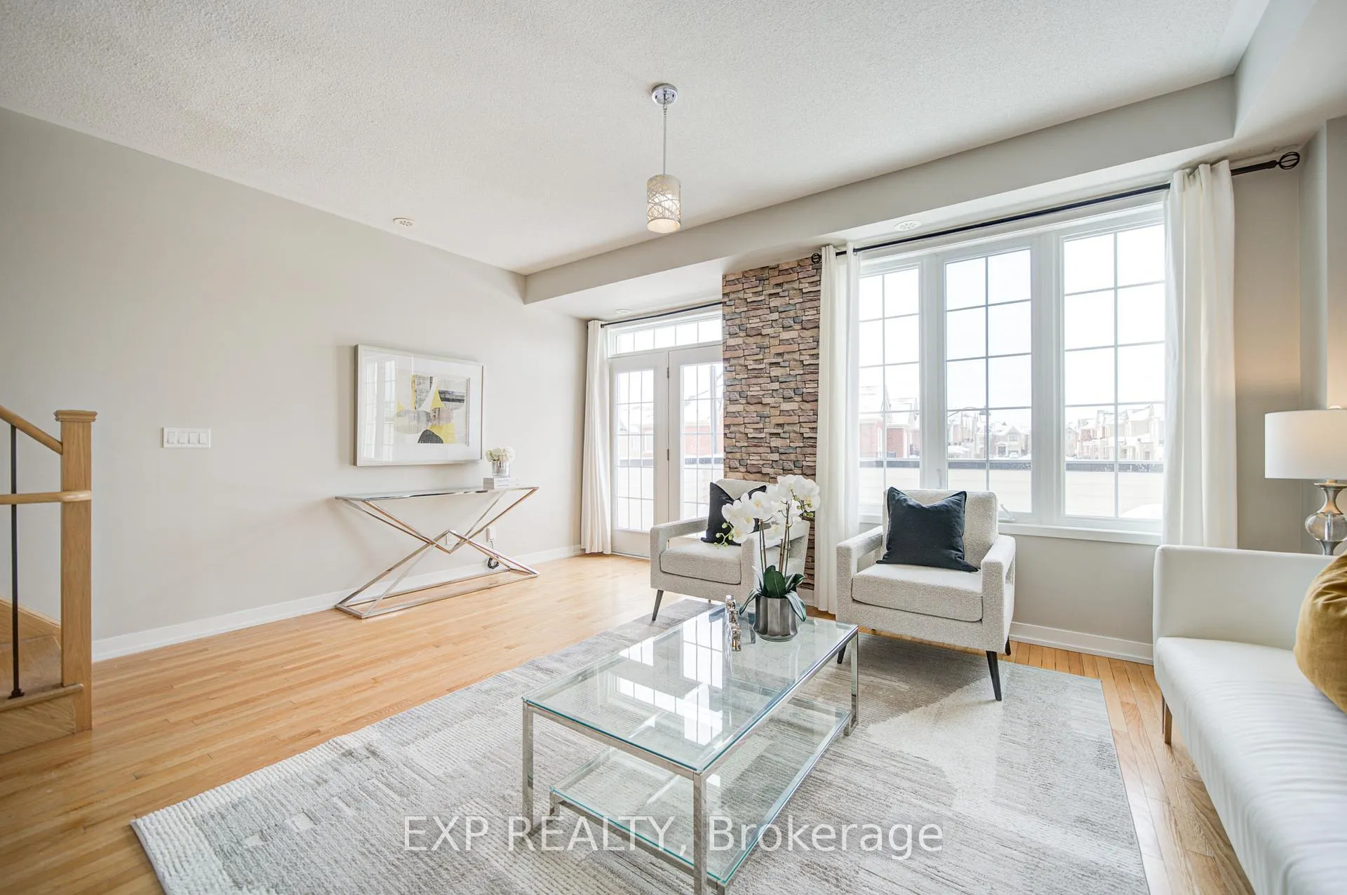 Photo 20 of 10616 Bathurst Street, Vaughan, Patterson — HOMEH