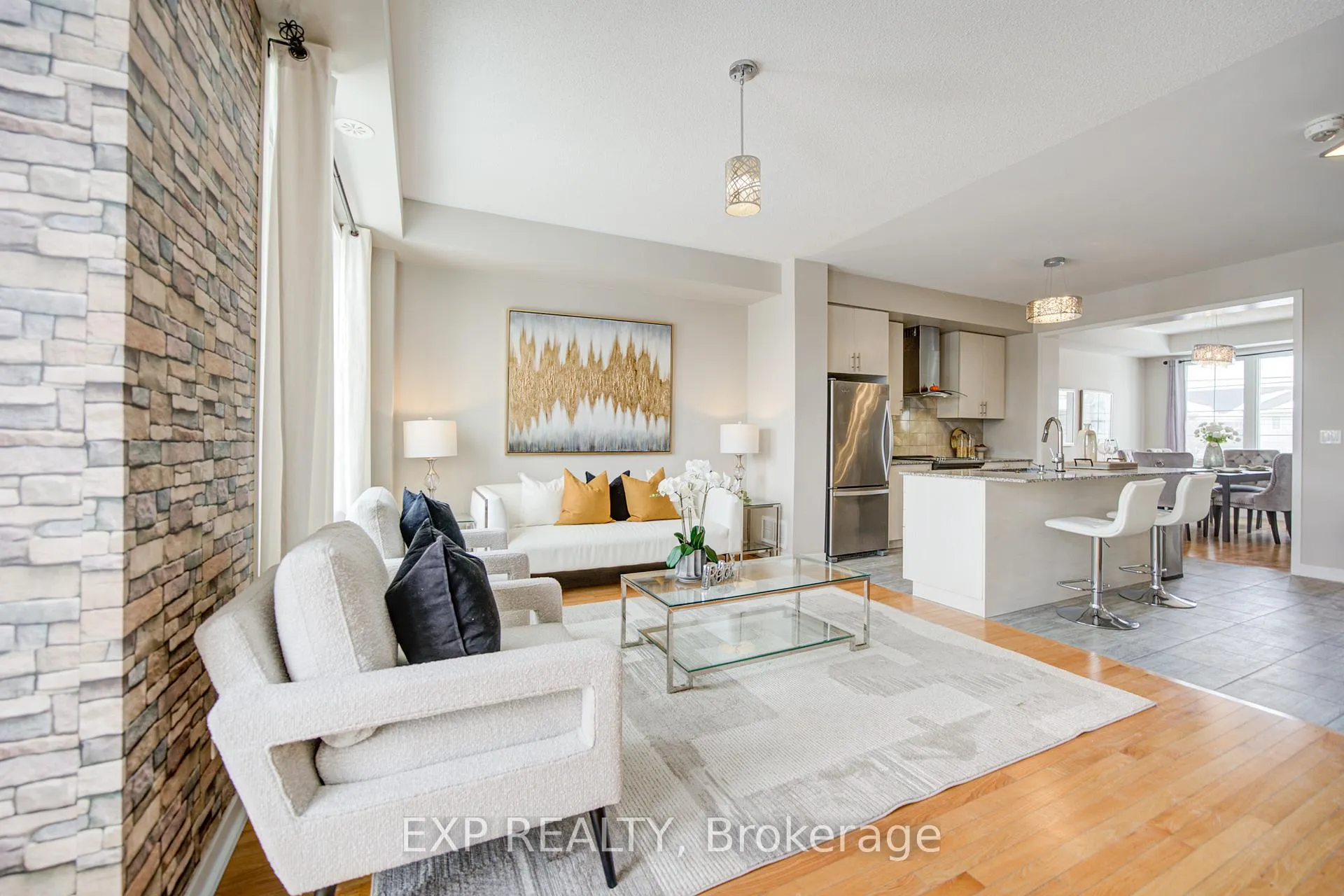 Photo 21 of 10616 Bathurst Street, Vaughan, Patterson — HOMEH