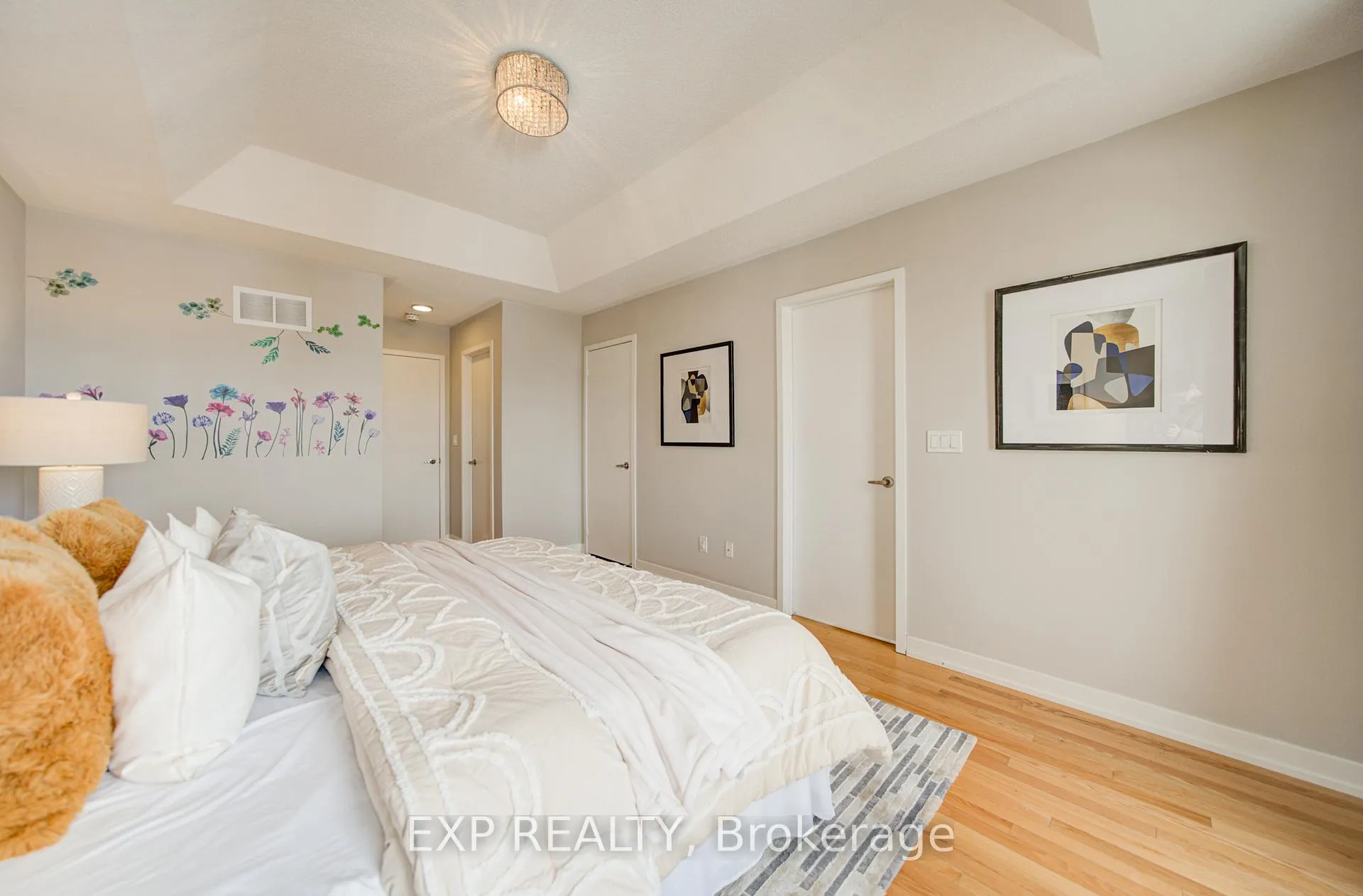 Photo 33 of 10616 Bathurst Street, Vaughan, Patterson — HOMEH