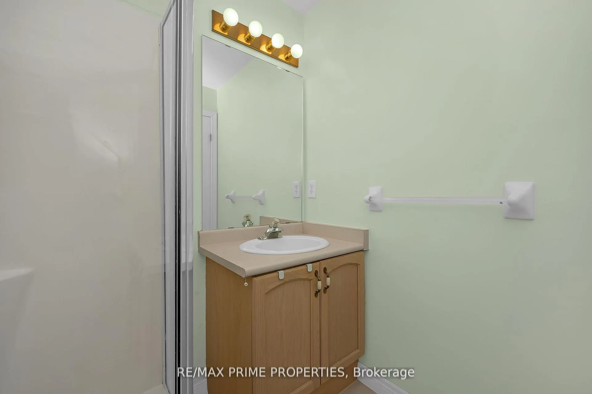 Photo 19 of Unit 44, 4045 Upper Middle Road, Burlington, Rose — HOMEH