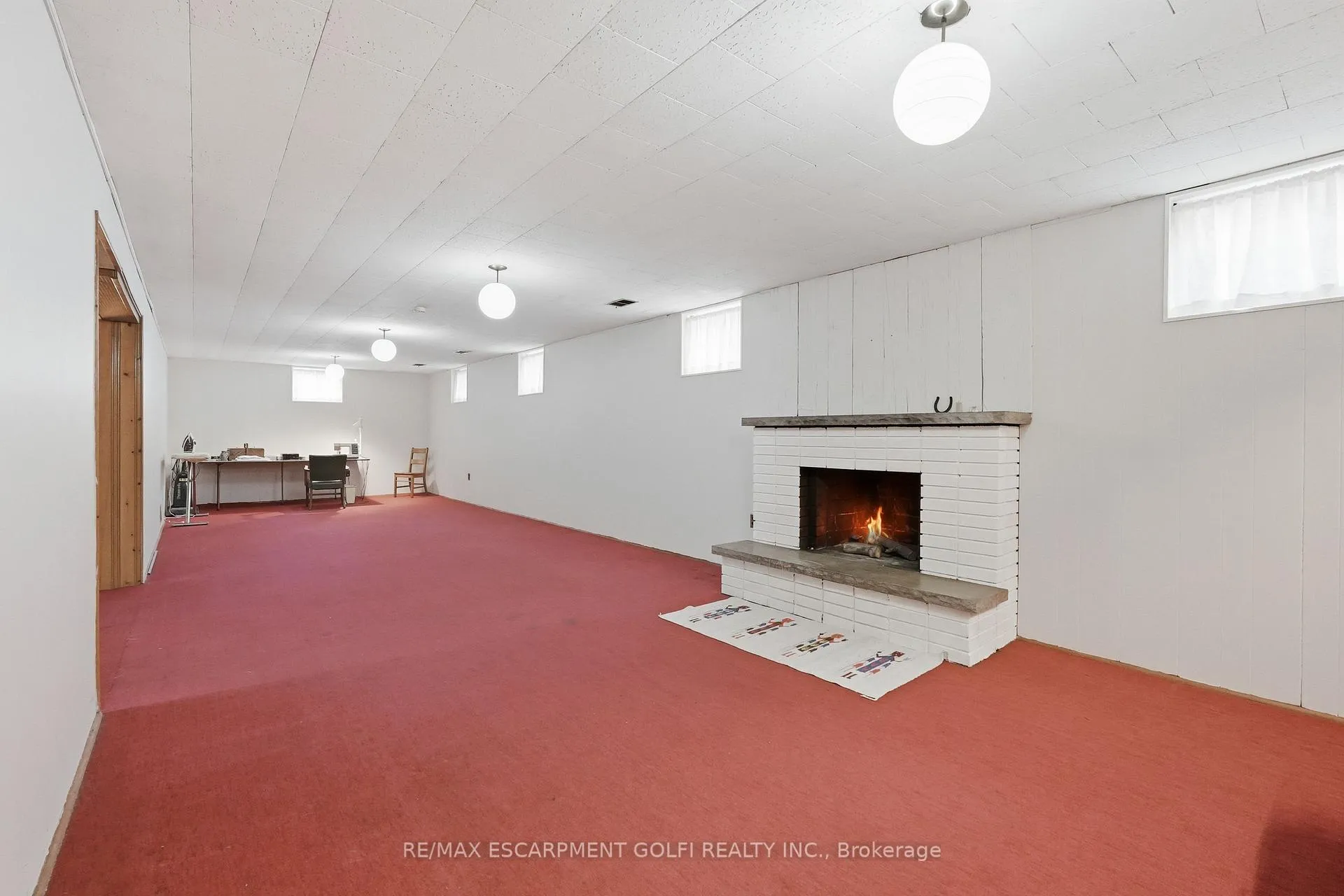 Photo 18 of 62 Grenadier Drive, Hamilton, Huntington — HOMEH