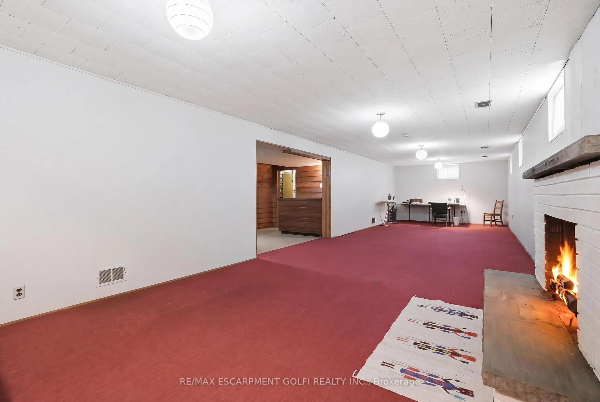 Photo 19 of 62 Grenadier Drive, Hamilton, Huntington — HOMEH