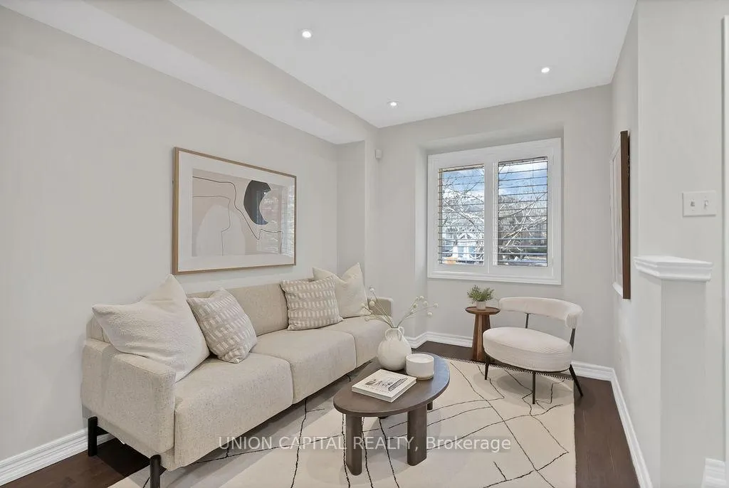 Photo 4 of 1 Marmill Way, Markham, Old Markham Village — HOMEH