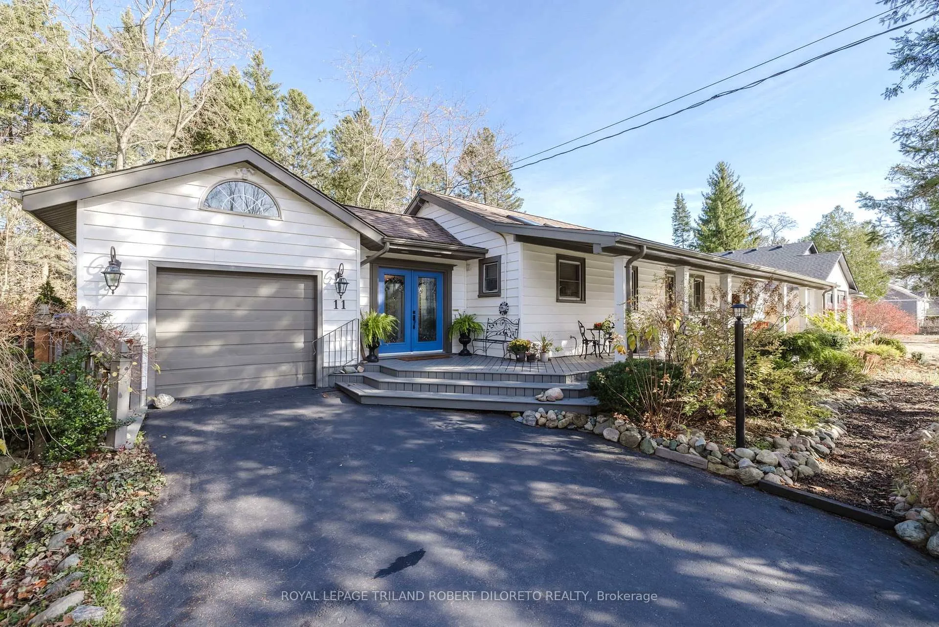 Photo 5 of 11 Elmhurst Street, Middlesex Centre, Kilworth — HOMEH