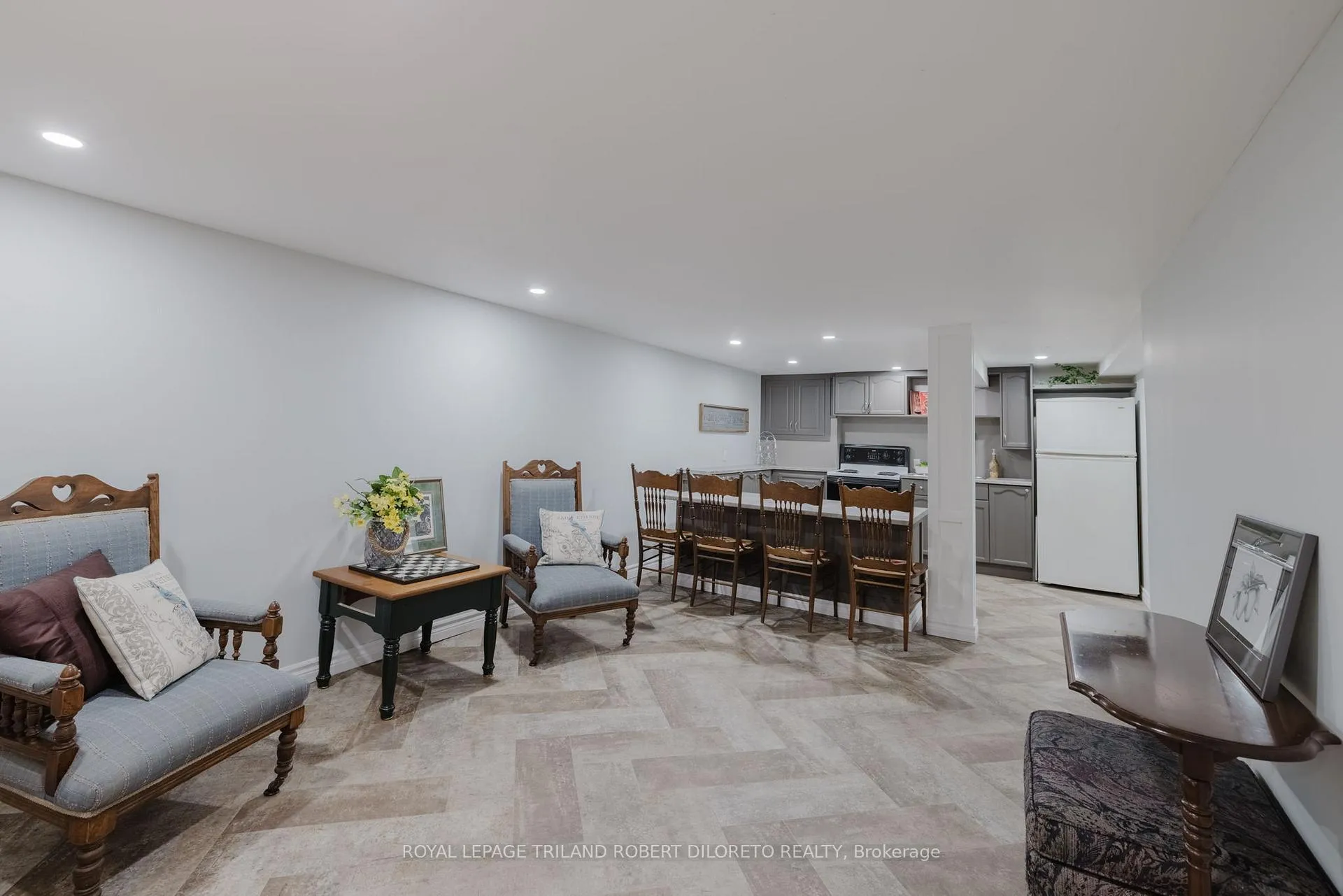 Photo 21 of 11 Elmhurst Street, Middlesex Centre, Kilworth — HOMEH
