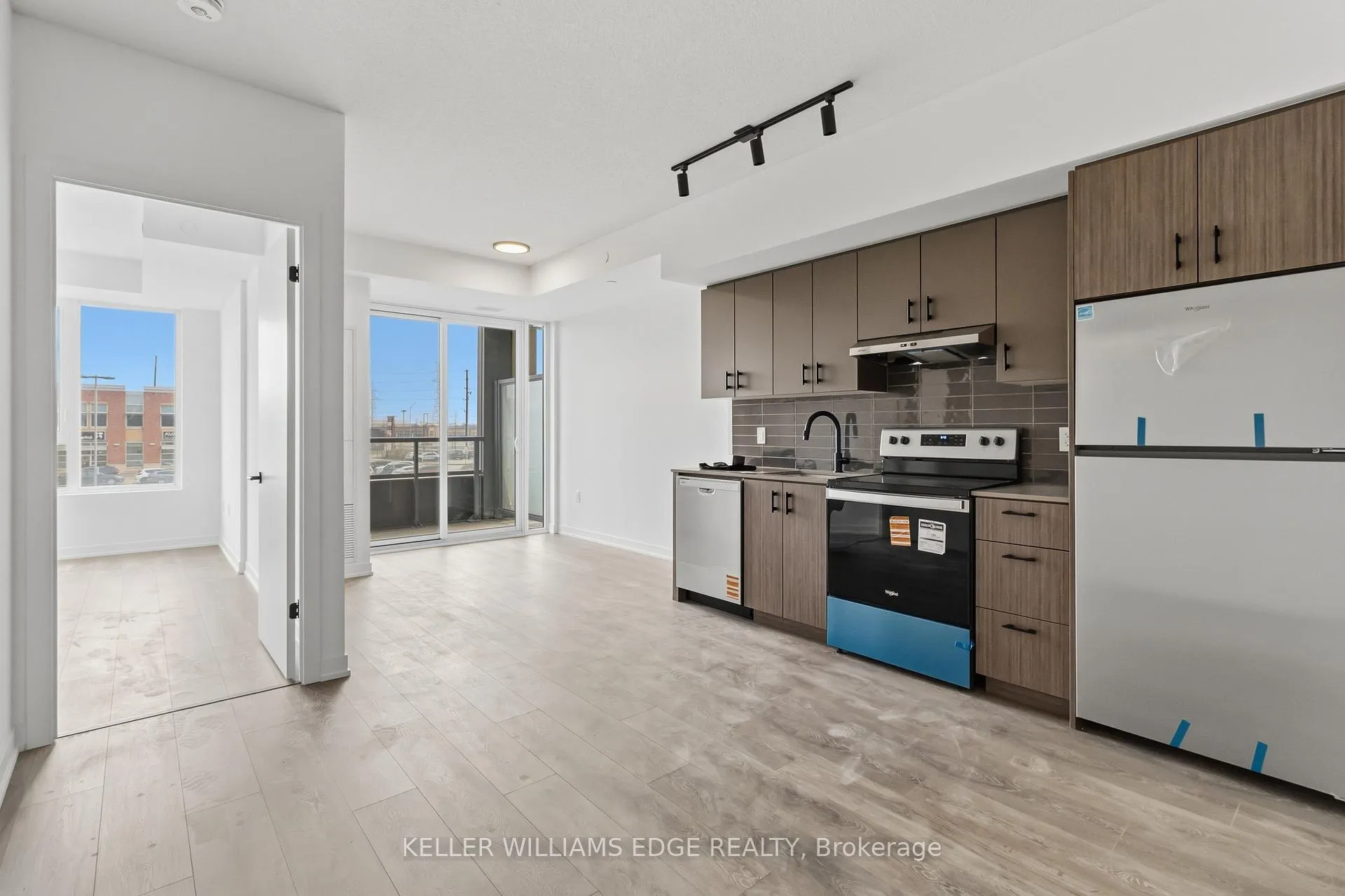 Photo 8 of Unit 224, 4878 Powers Common, Burlington, Appleby — HOMEH