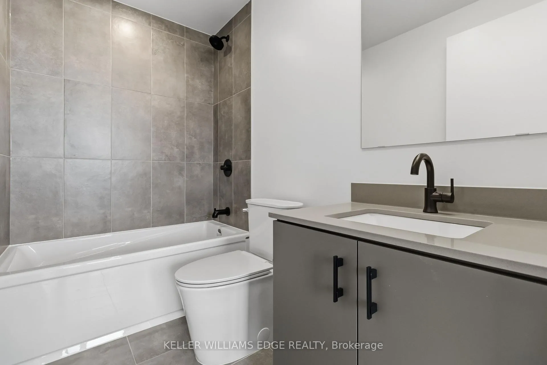 Photo 17 of Unit 224, 4878 Powers Common, Burlington, Appleby — HOMEH