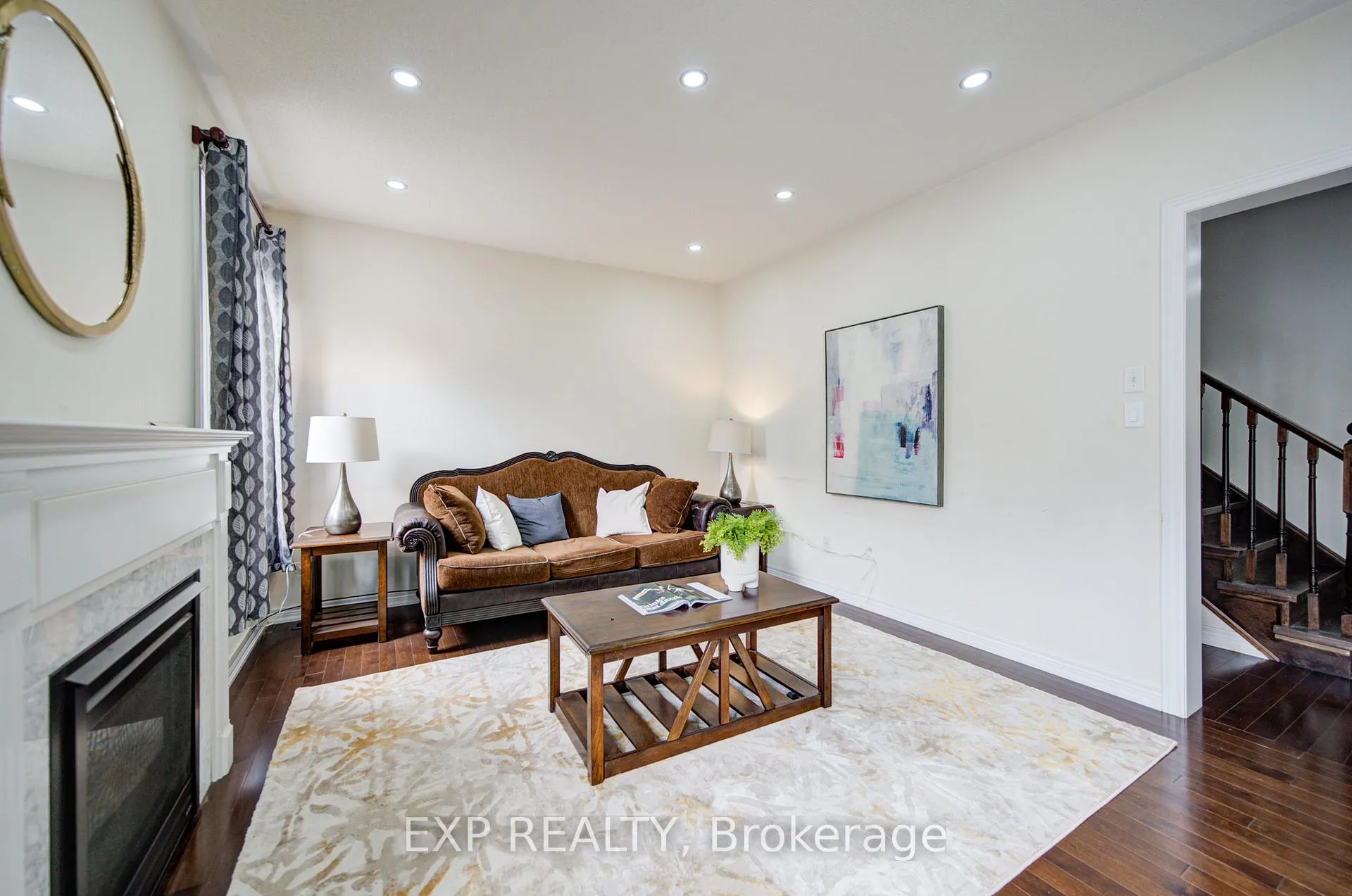 Photo 7 of 20 Everett Street, Markham, Wismer — HOMEH
