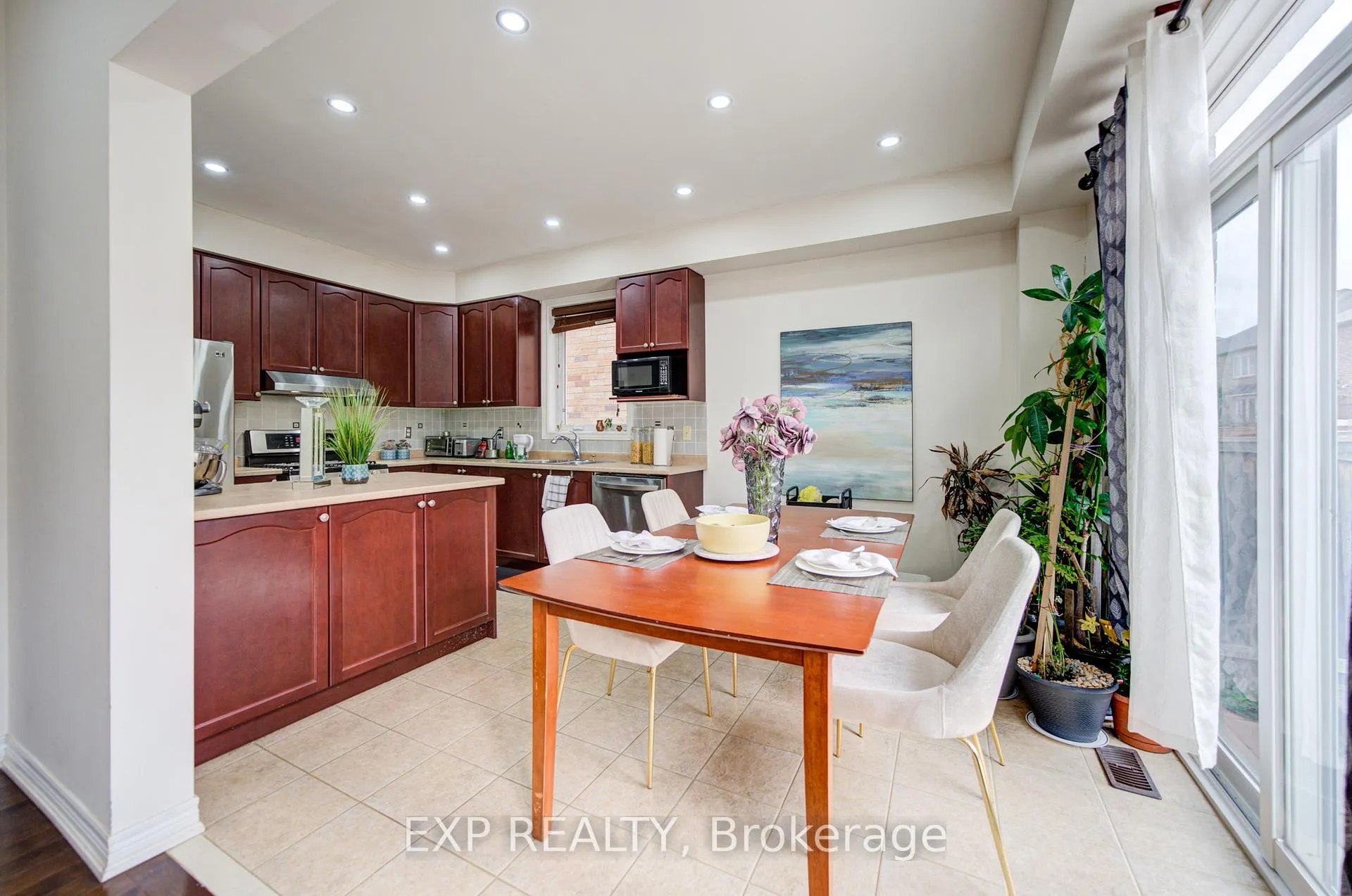 Photo 15 of 20 Everett Street, Markham, Wismer — HOMEH
