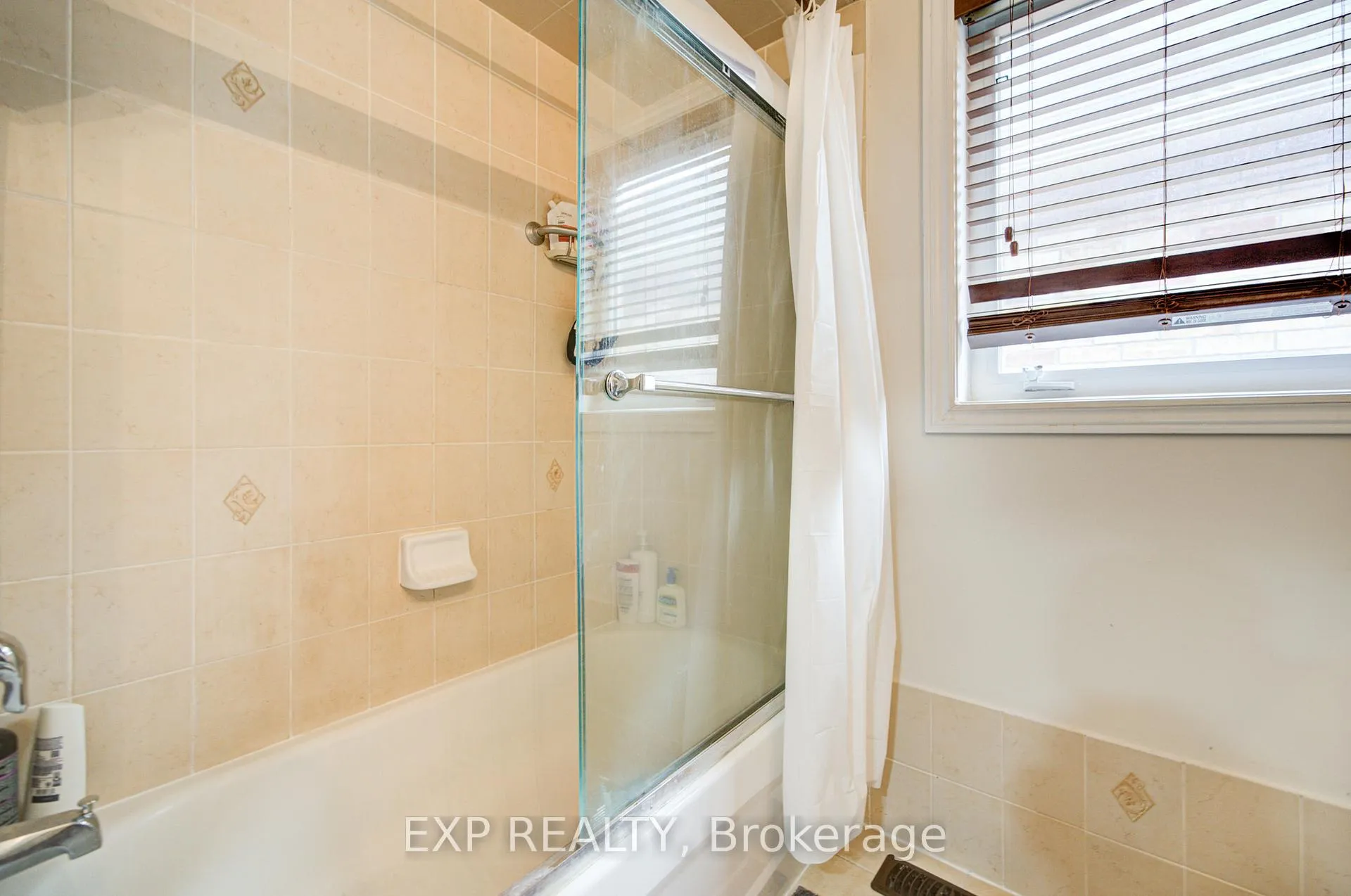 Photo 30 of 20 Everett Street, Markham, Wismer — HOMEH