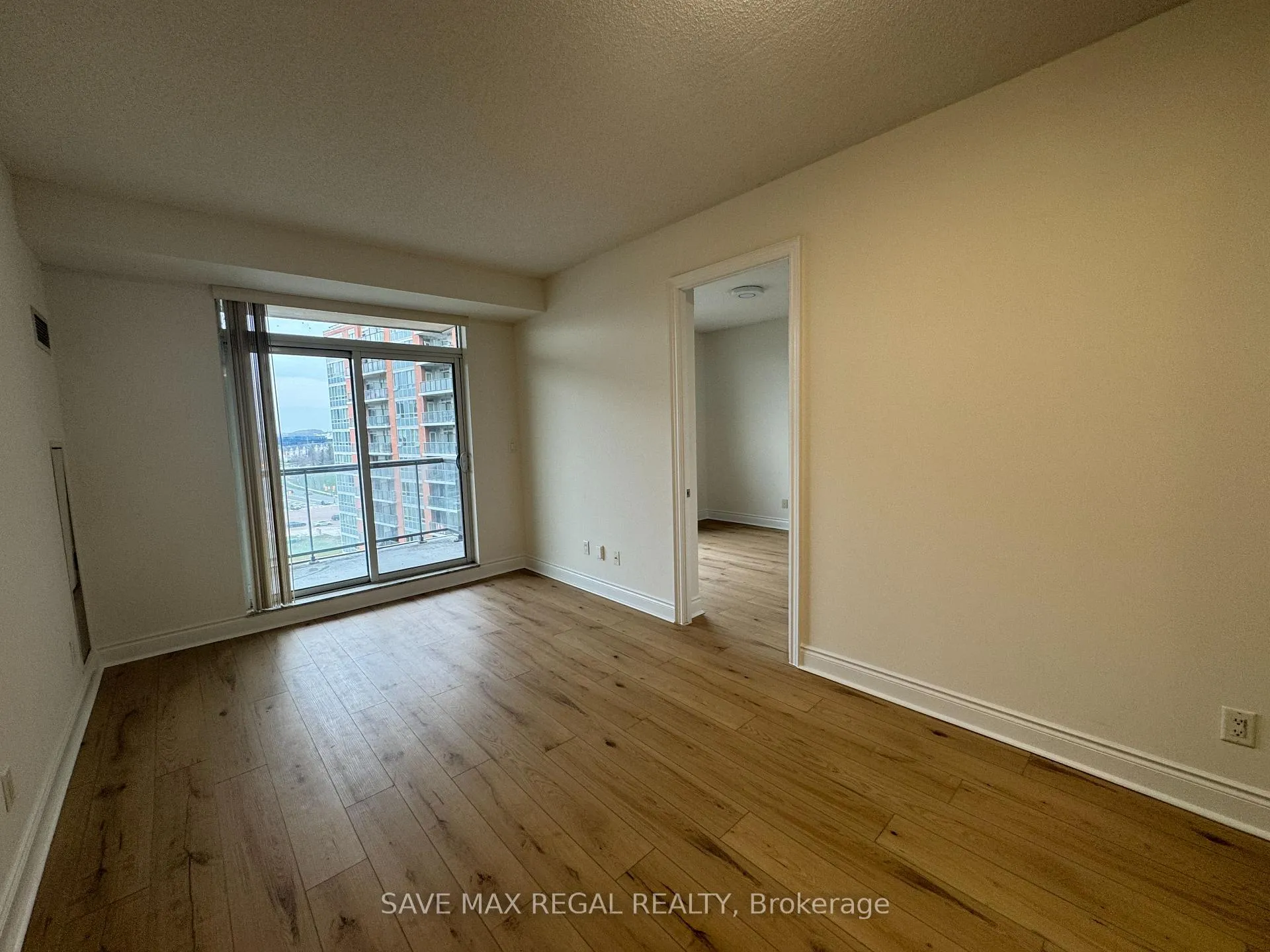 Photo 6 of Unit 1102, 50 Clegg Road, Markham, Unionville — HOMEH