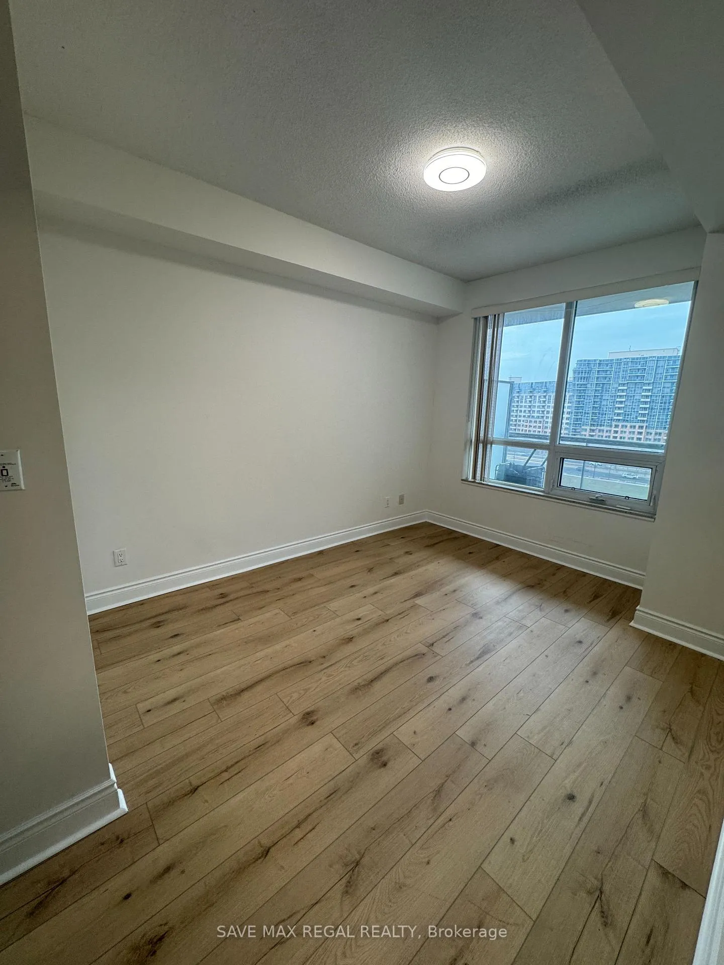 Photo 8 of Unit 1102, 50 Clegg Road, Markham, Unionville — HOMEH