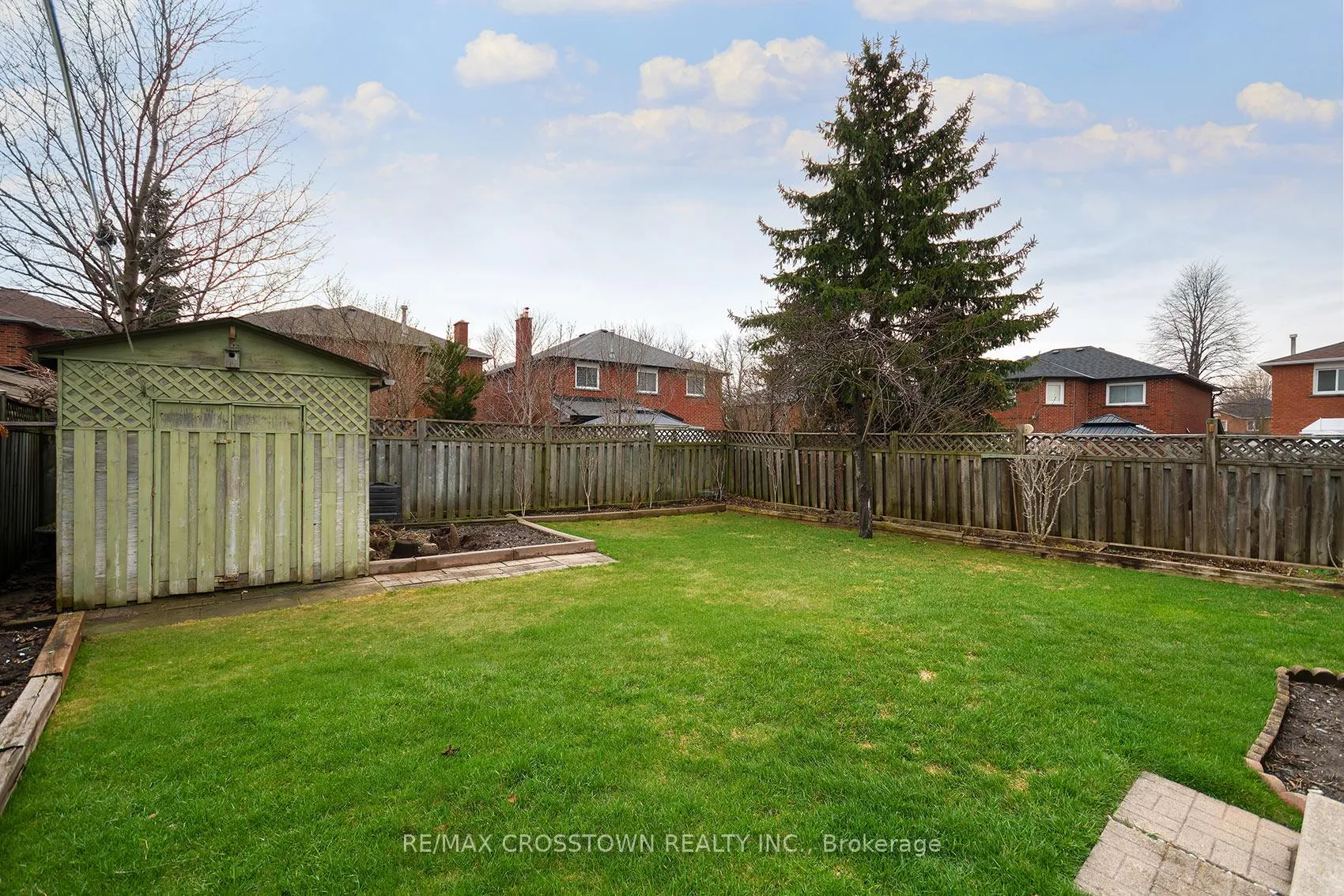 Photo 21 of 119 Fieldgate Drive, Vaughan, Maple — HOMEH