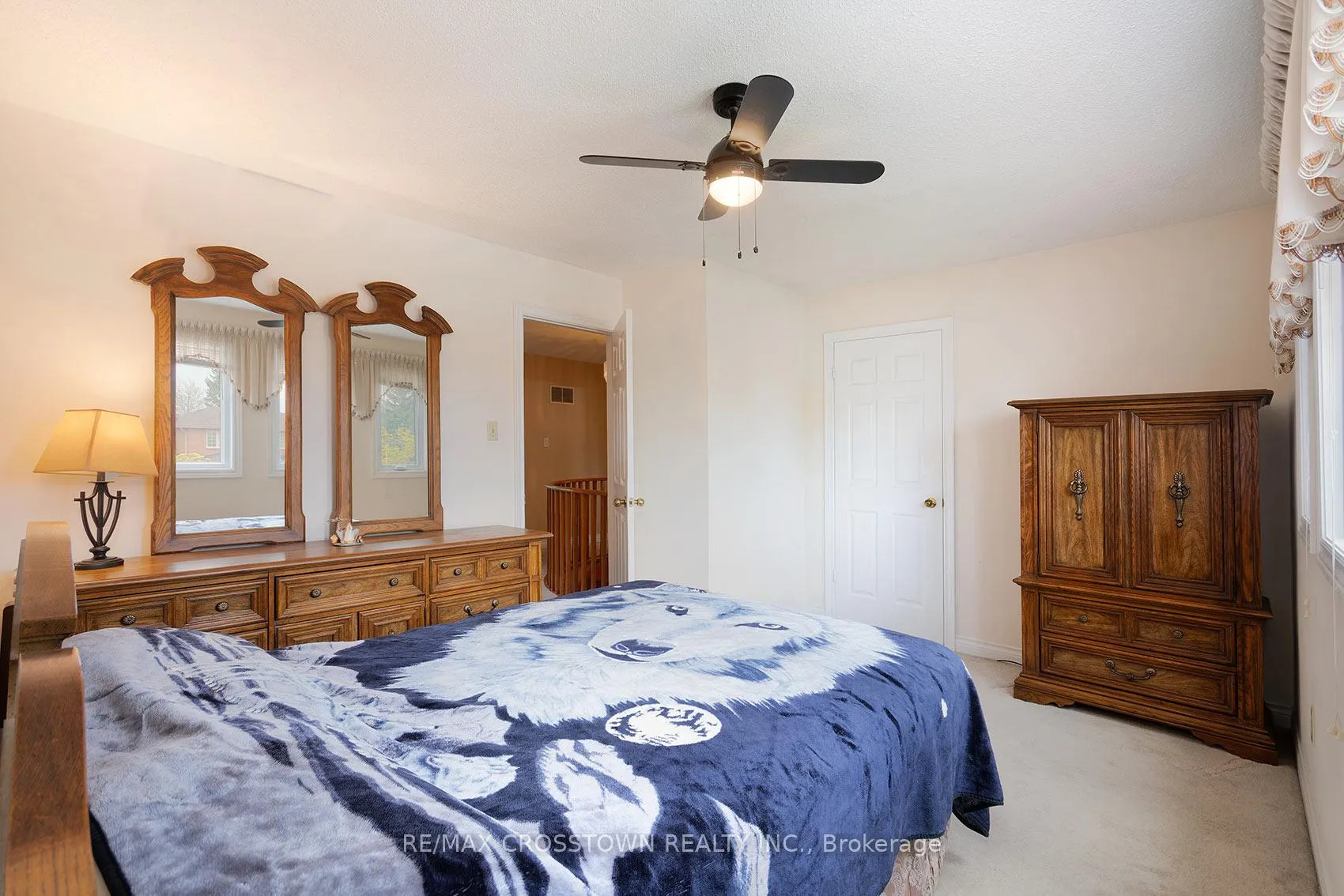 Photo 48 of 119 Fieldgate Drive, Vaughan, Maple — HOMEH