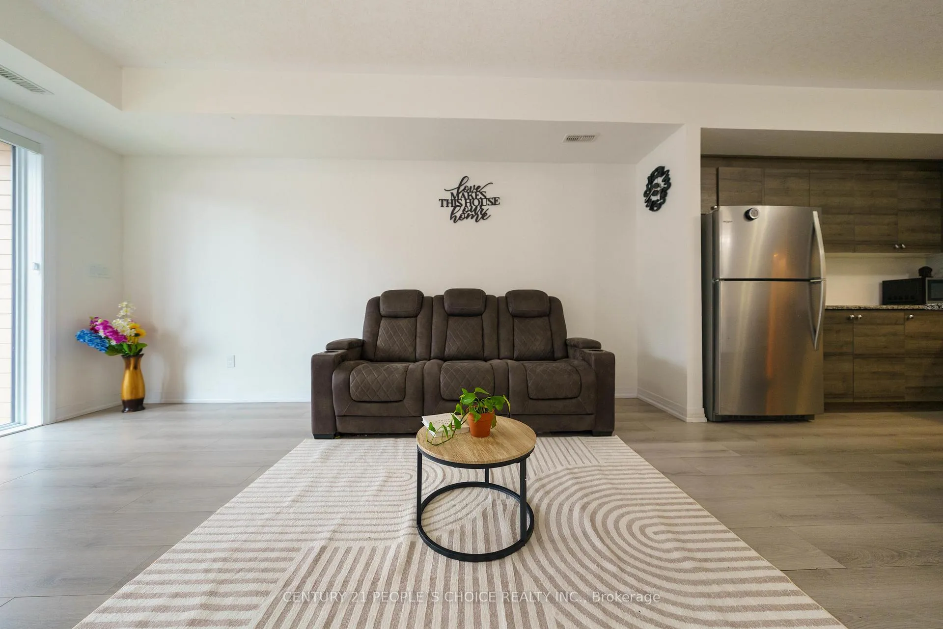 Photo 9 of Unit #48, 261 Woodbine Avenue, Kitchener — HOMEH