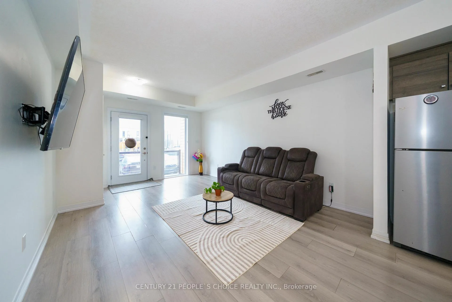 Photo 10 of Unit #48, 261 Woodbine Avenue, Kitchener — HOMEH