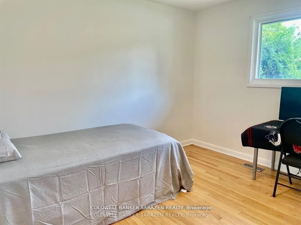 Photo 8 of 18 Stinson Avenue, Ottawa, Lynwood Village — HOMEH