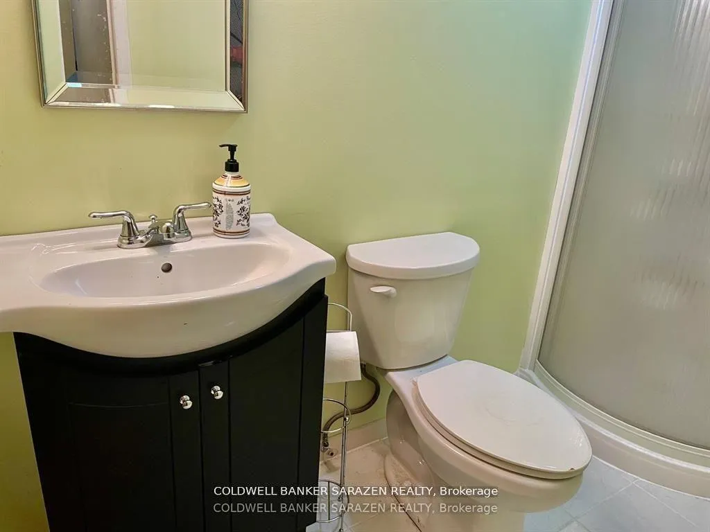 Photo 13 of 18 Stinson Avenue, Ottawa, Lynwood Village — HOMEH