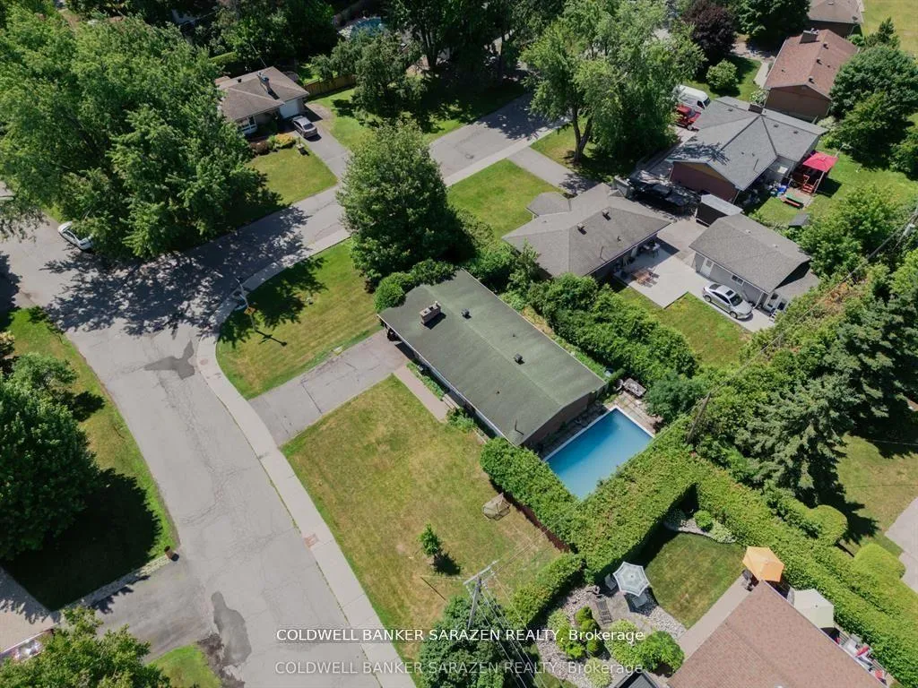 Photo 15 of 18 Stinson Avenue, Ottawa, Lynwood Village — HOMEH