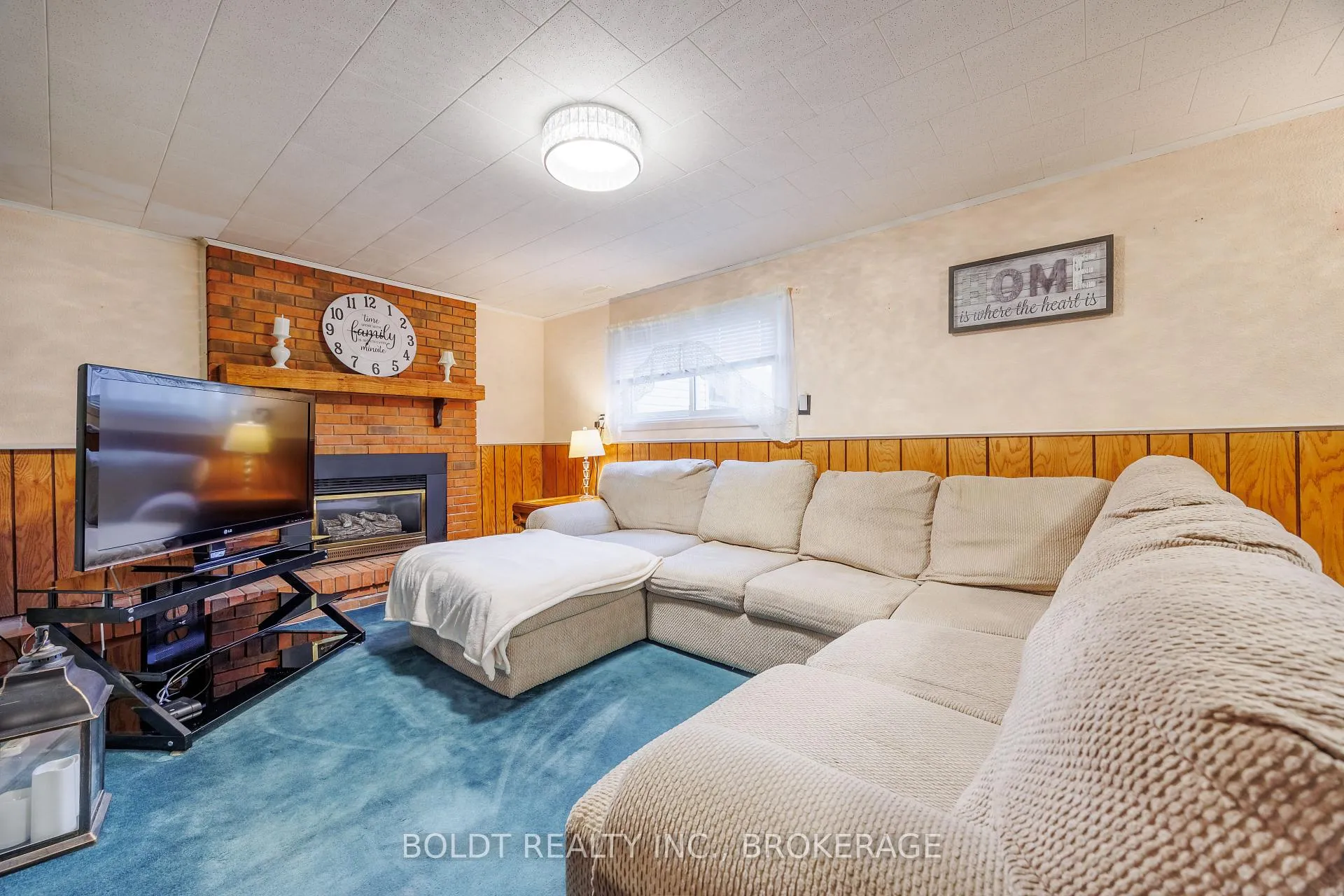 Photo 19 of 23 Acadia Crescent, St. Catharines, Secord Woods — HOMEH