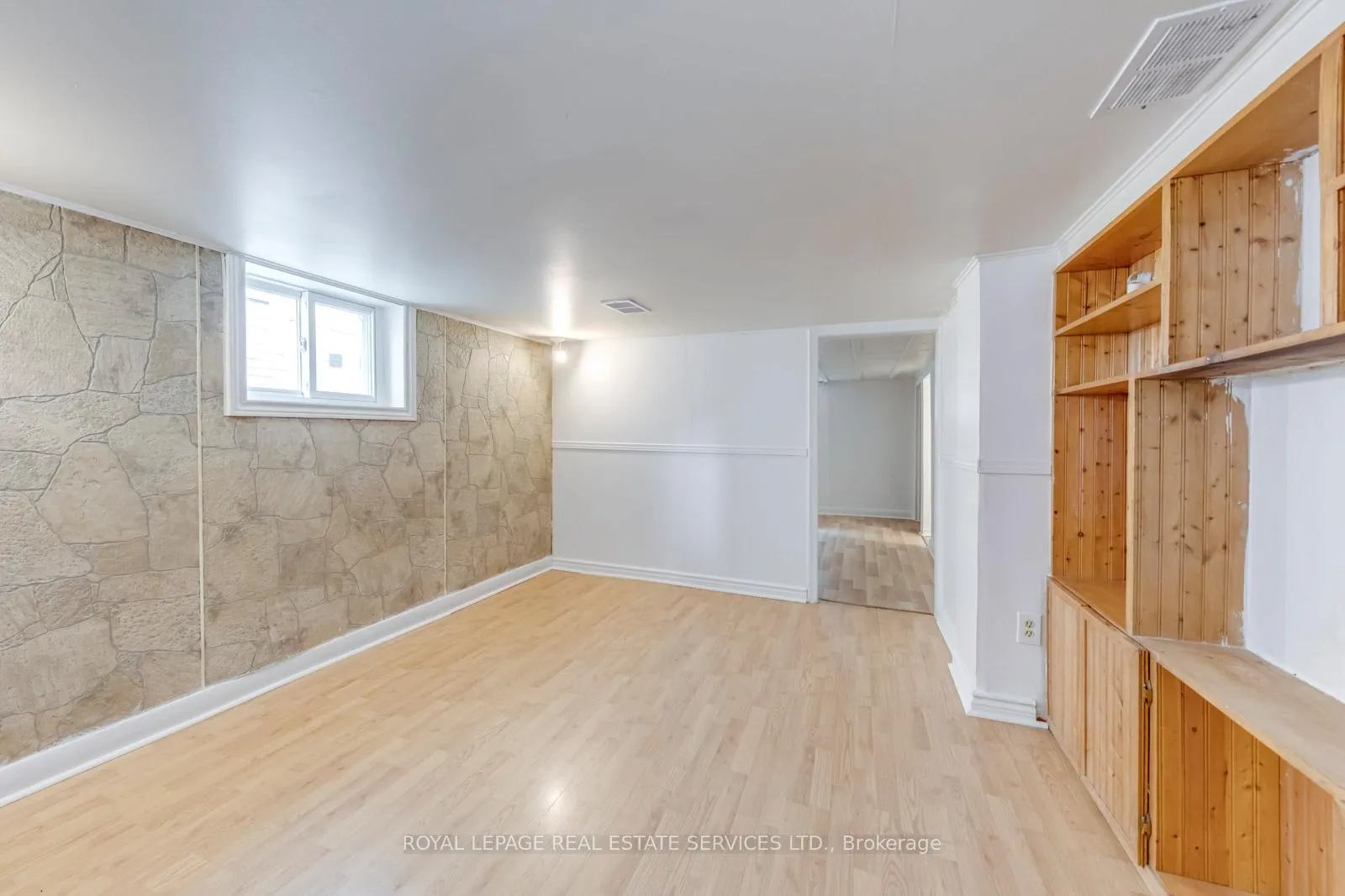 Photo 21 of 75 Elma Street, Etobicoke, Mimico — HOMEH
