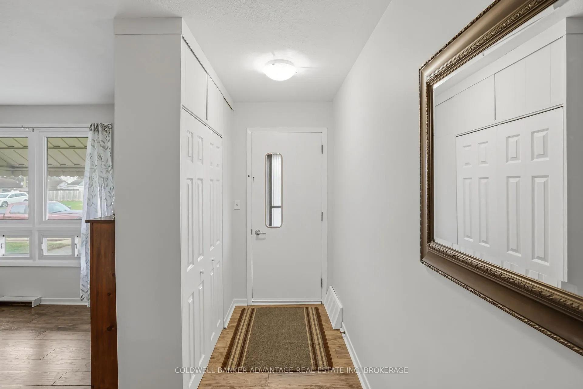 Photo 4 of 166 Crowland Avenue, Welland, Lincoln/Crowland — HOMEH