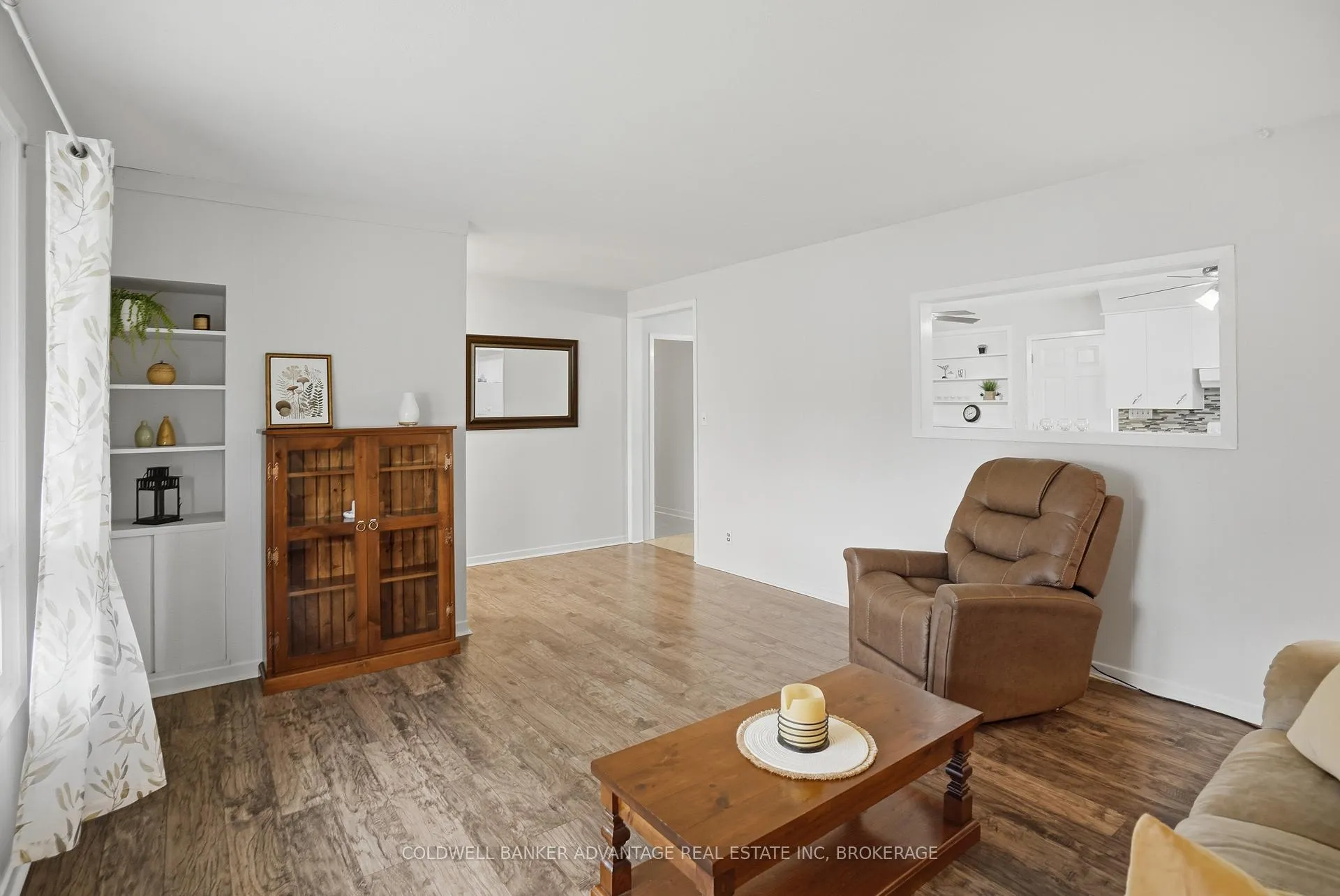 Photo 7 of 166 Crowland Avenue, Welland, Lincoln/Crowland — HOMEH