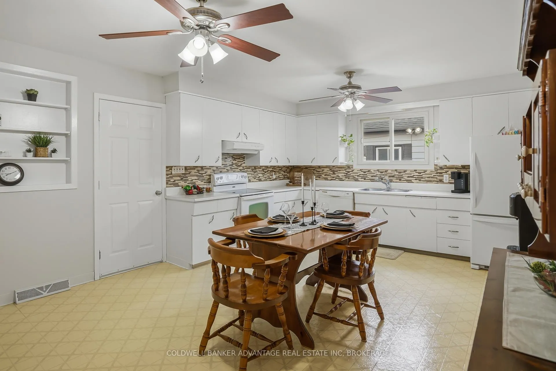 Photo 8 of 166 Crowland Avenue, Welland, Lincoln/Crowland — HOMEH