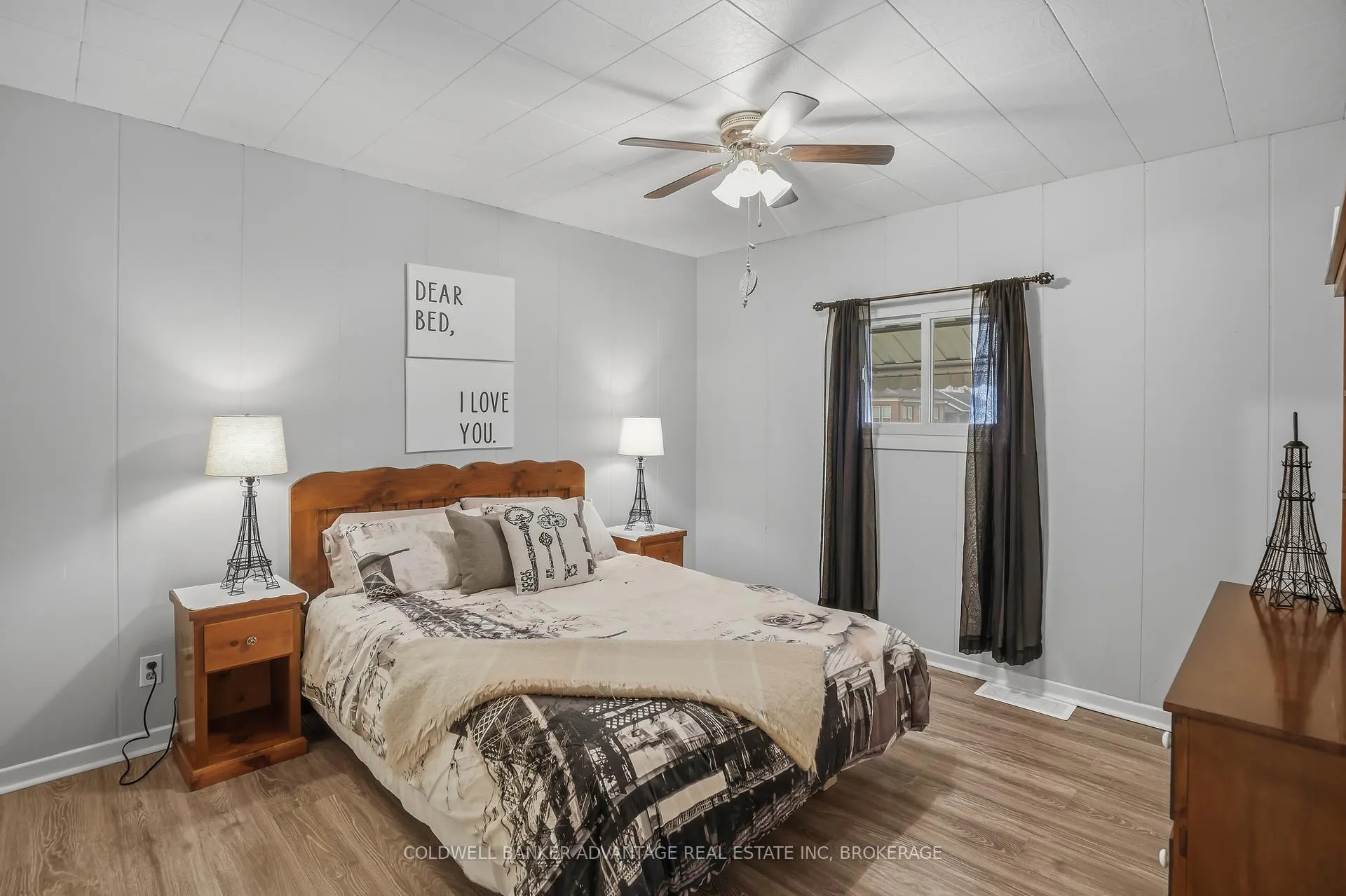 Photo 13 of 166 Crowland Avenue, Welland, Lincoln/Crowland — HOMEH