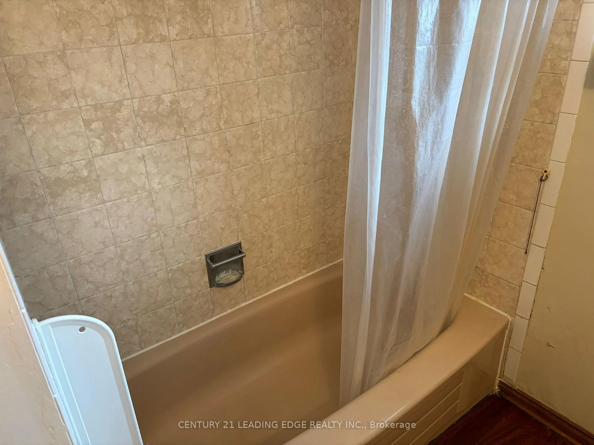 Photo 21 of 127 Risebrough Circuit, Markham, Milliken Mills West — HOMEH