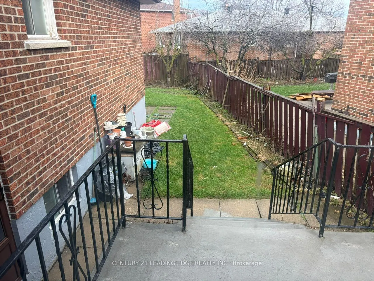 Photo 25 of 127 Risebrough Circuit, Markham, Milliken Mills West — HOMEH