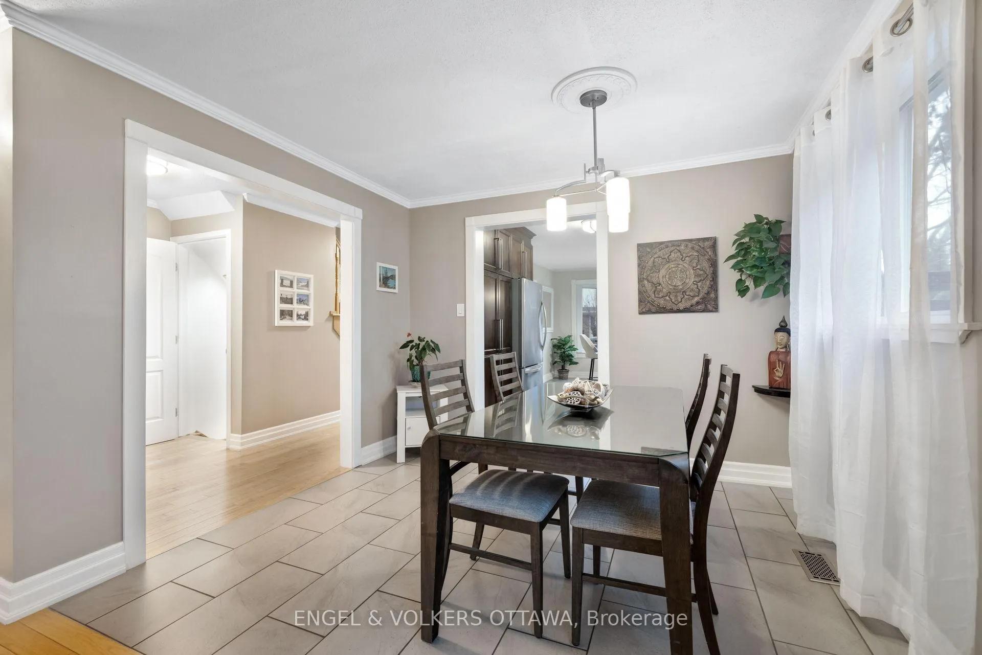 Photo 6 of 1173 St Jerome Crescent, Ottawa, Convent Glen North — HOMEH