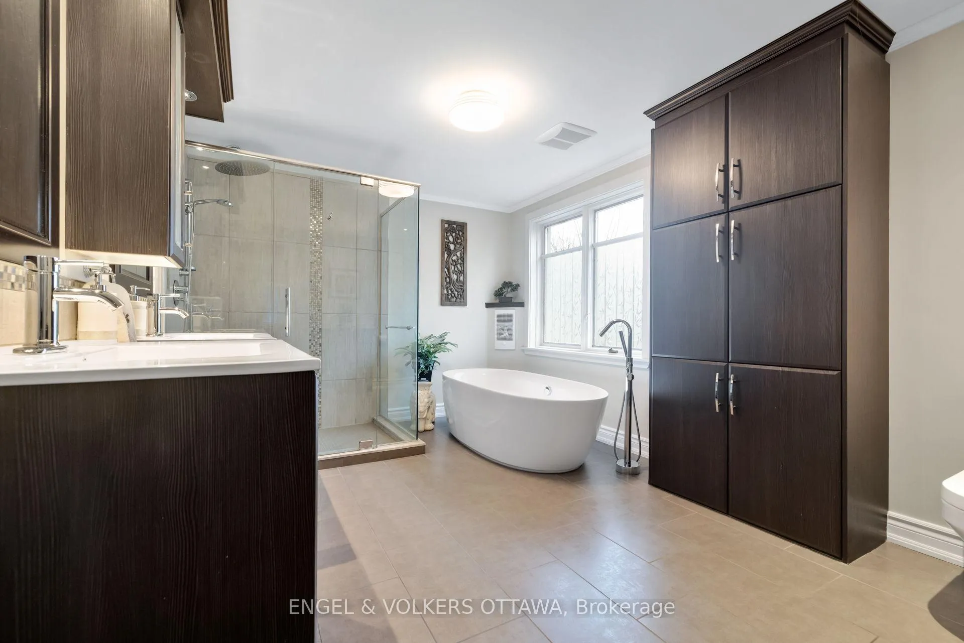 Photo 16 of 1173 St Jerome Crescent, Ottawa, Convent Glen North — HOMEH