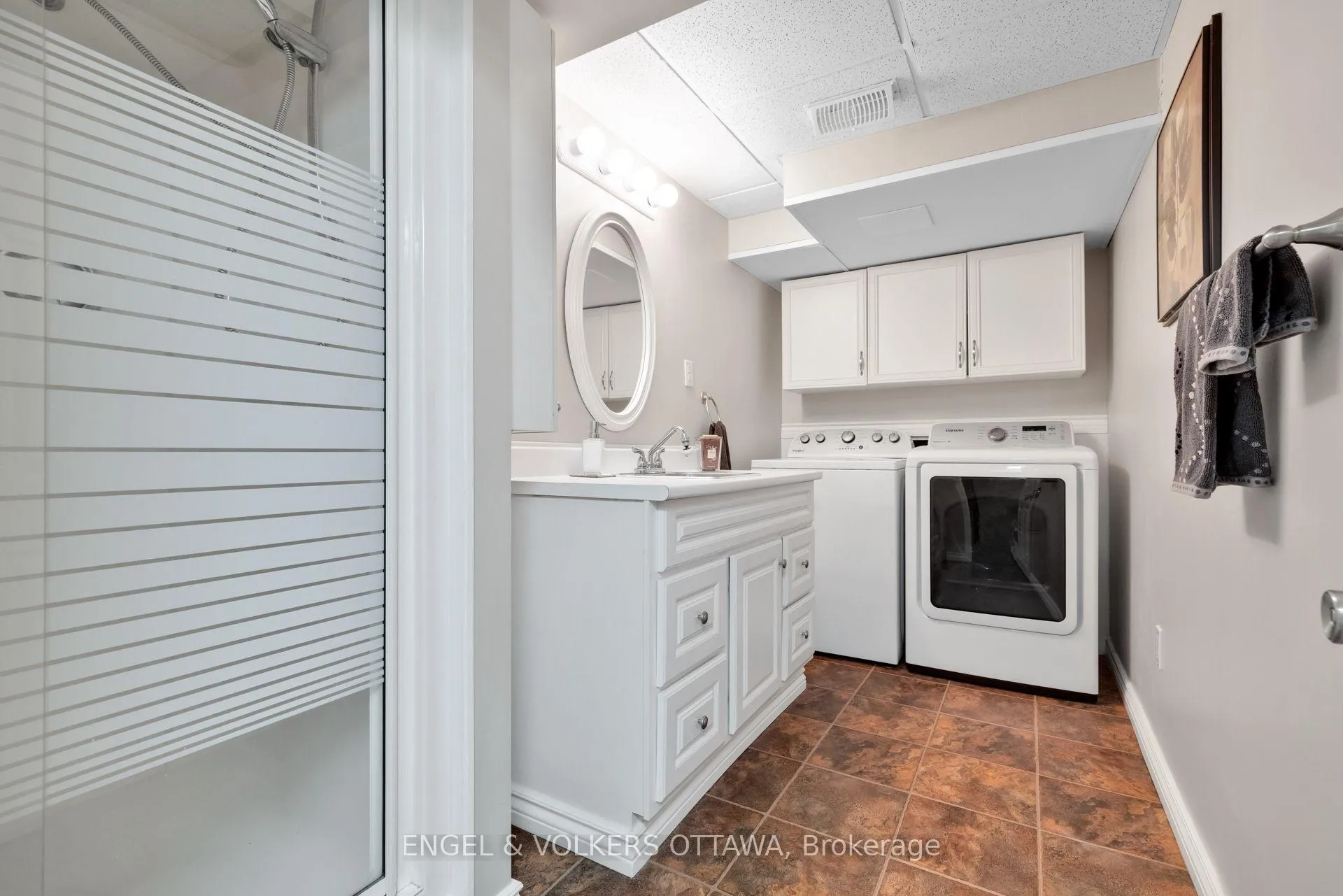 Photo 24 of 1173 St Jerome Crescent, Ottawa, Convent Glen North — HOMEH