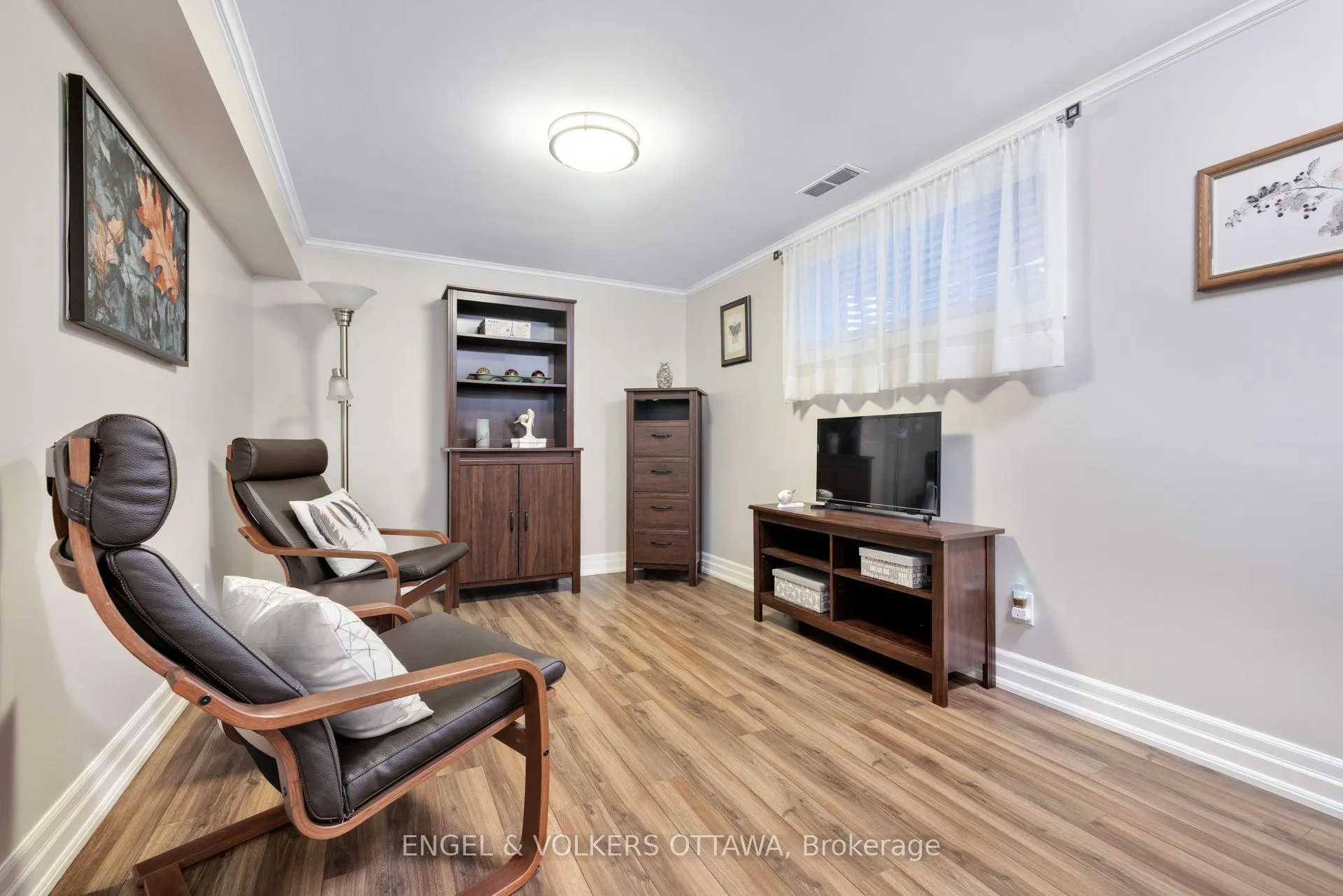 Photo 31 of 1173 St Jerome Crescent, Ottawa, Convent Glen North — HOMEH