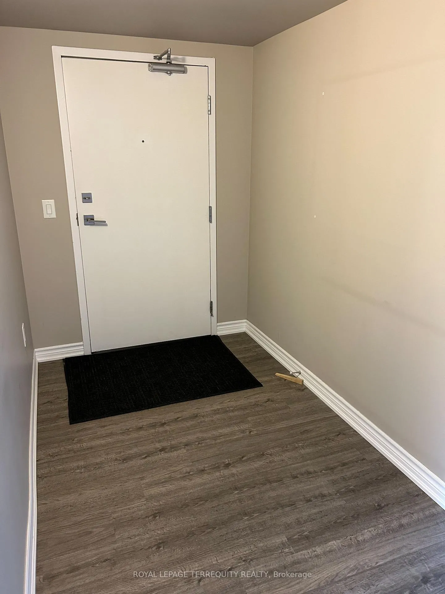 Photo 4 of Unit 611, 716 Main Street E, Milton, Timberlea — HOMEH