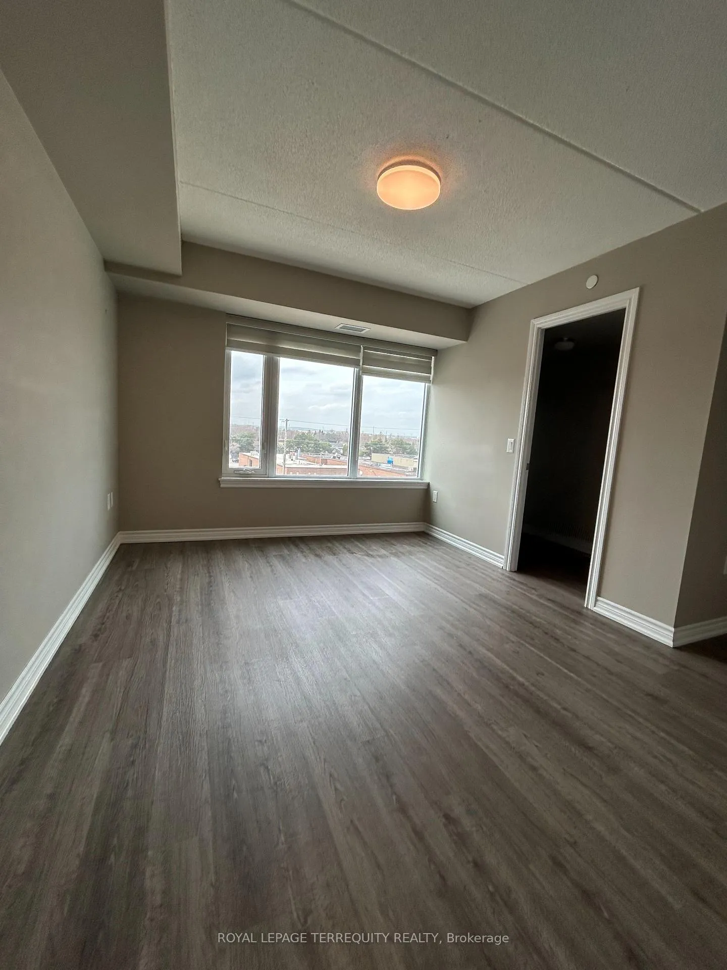 Photo 17 of Unit 611, 716 Main Street E, Milton, Timberlea — HOMEH