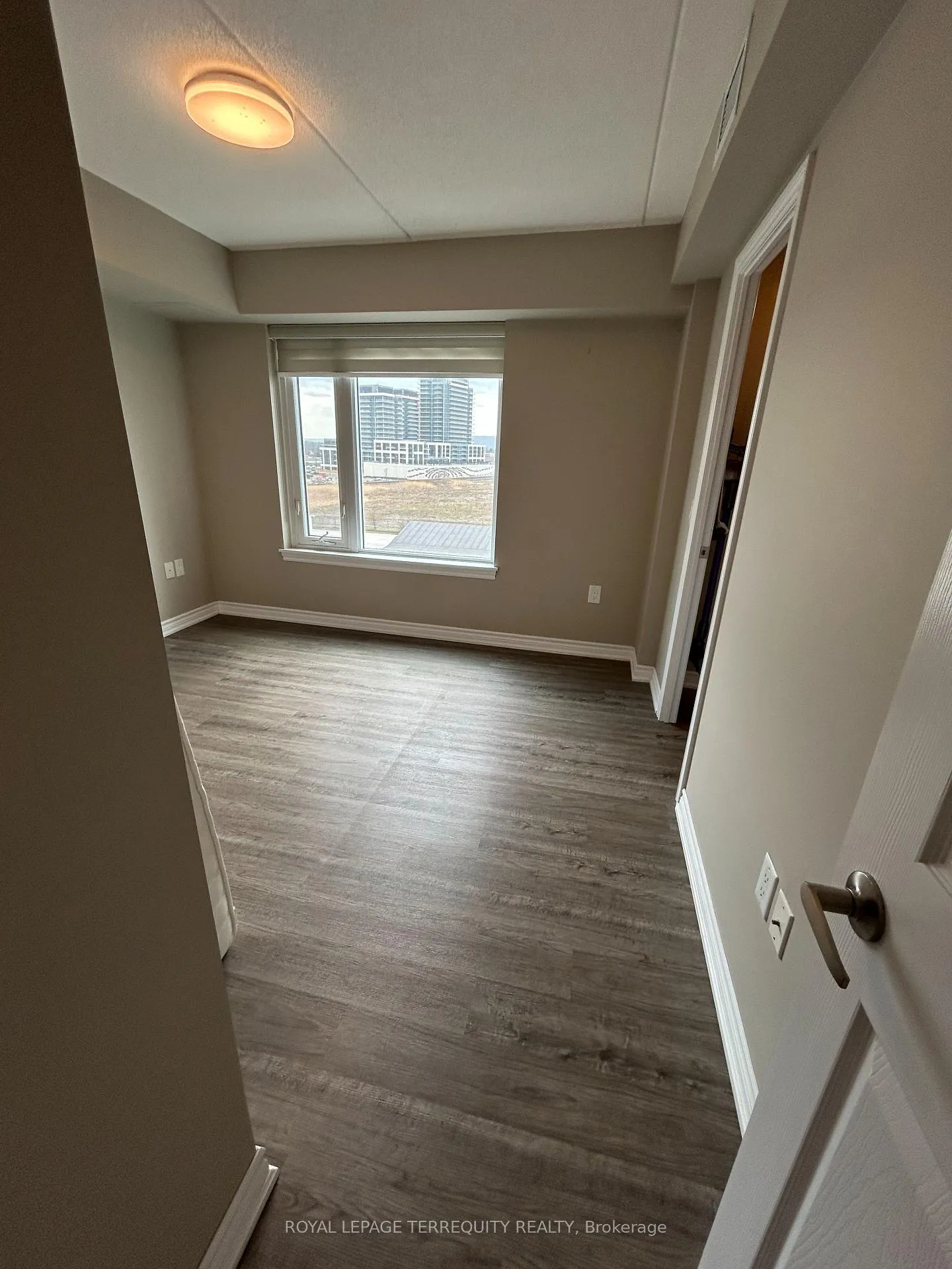 Photo 22 of Unit 611, 716 Main Street E, Milton, Timberlea — HOMEH