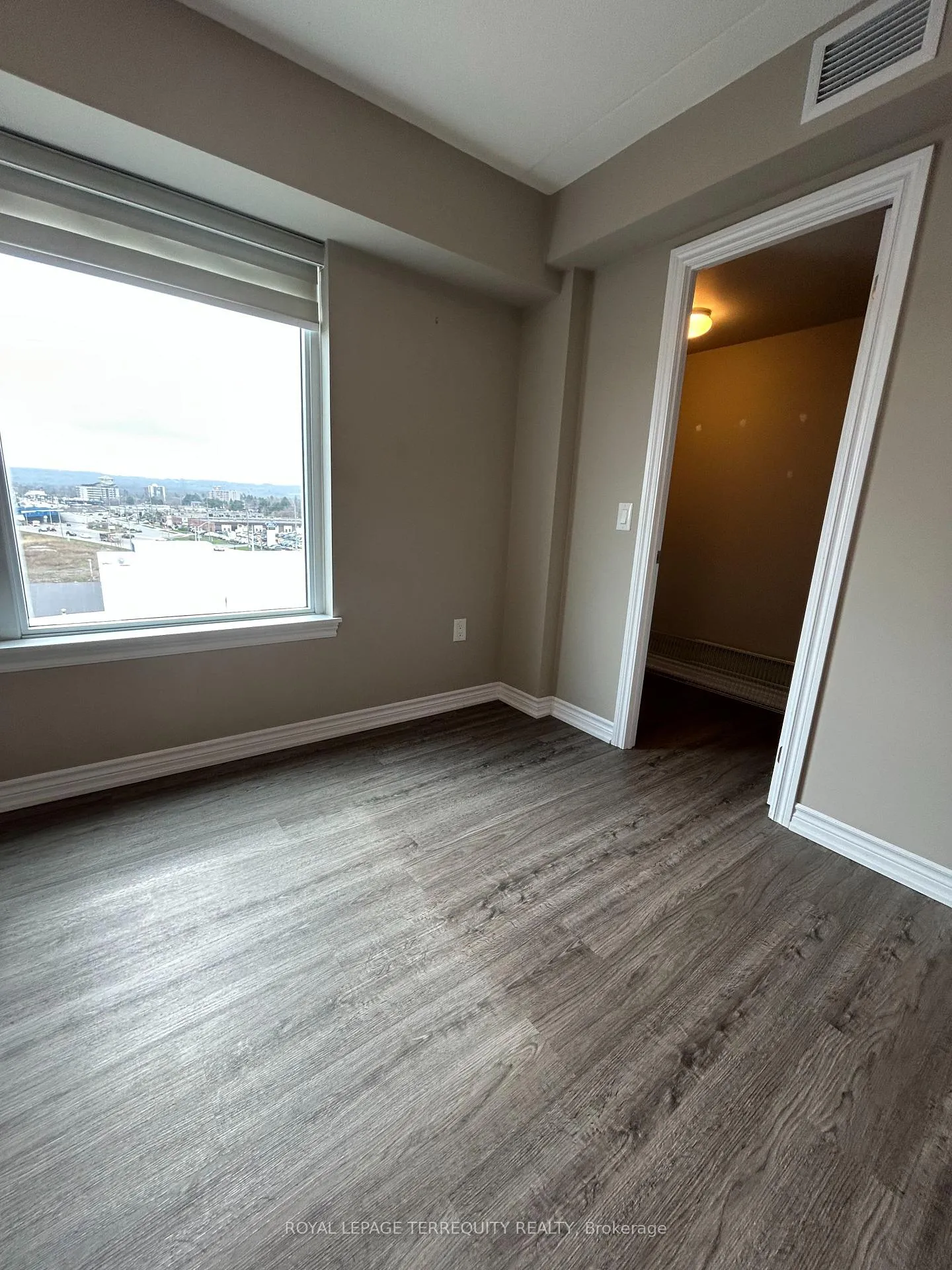 Photo 24 of Unit 611, 716 Main Street E, Milton, Timberlea — HOMEH