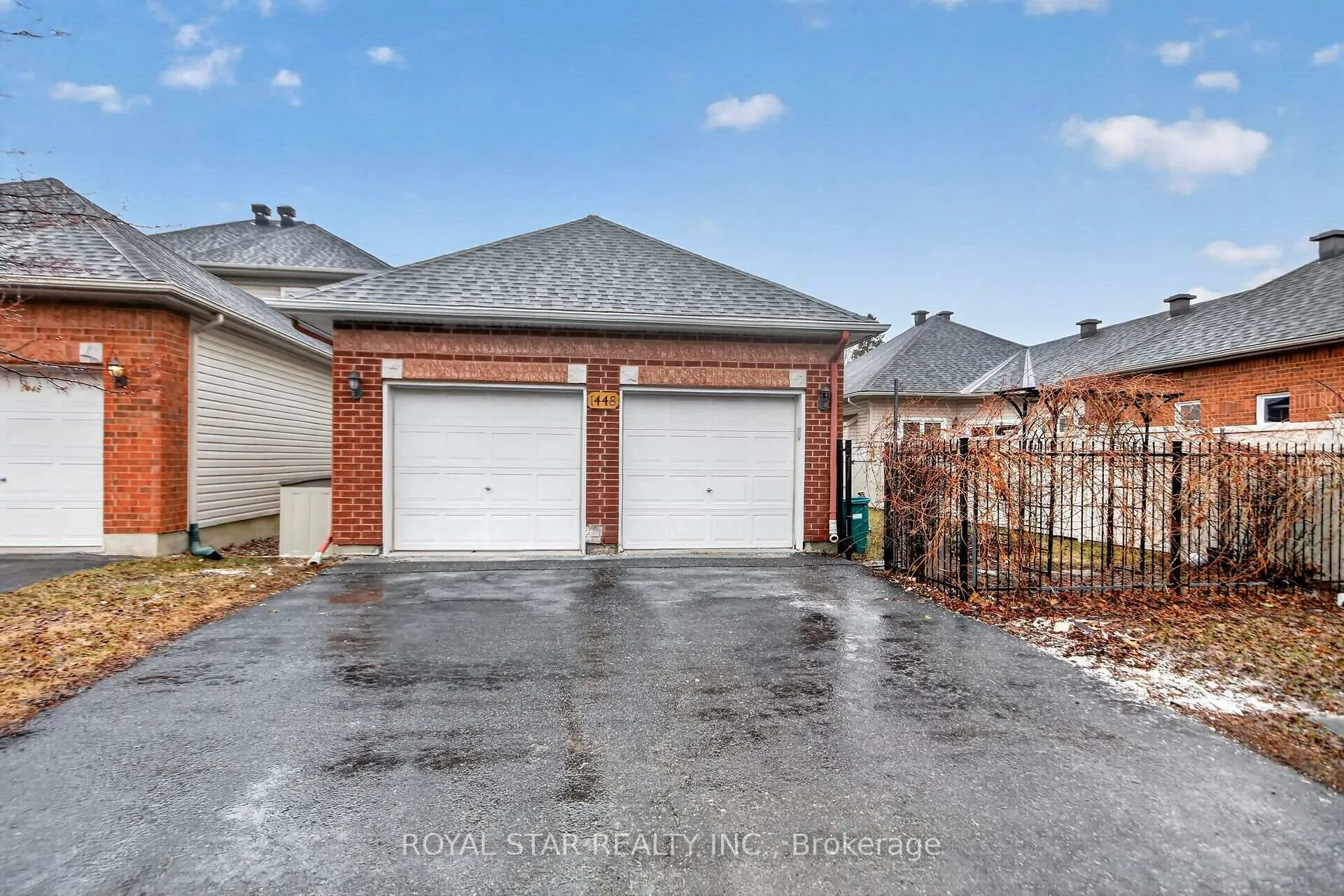 Photo 2 of 1448 Queensdale Avenue, Ottawa, Blossom Park/Kemp Park/Findlay Creek — HOMEH