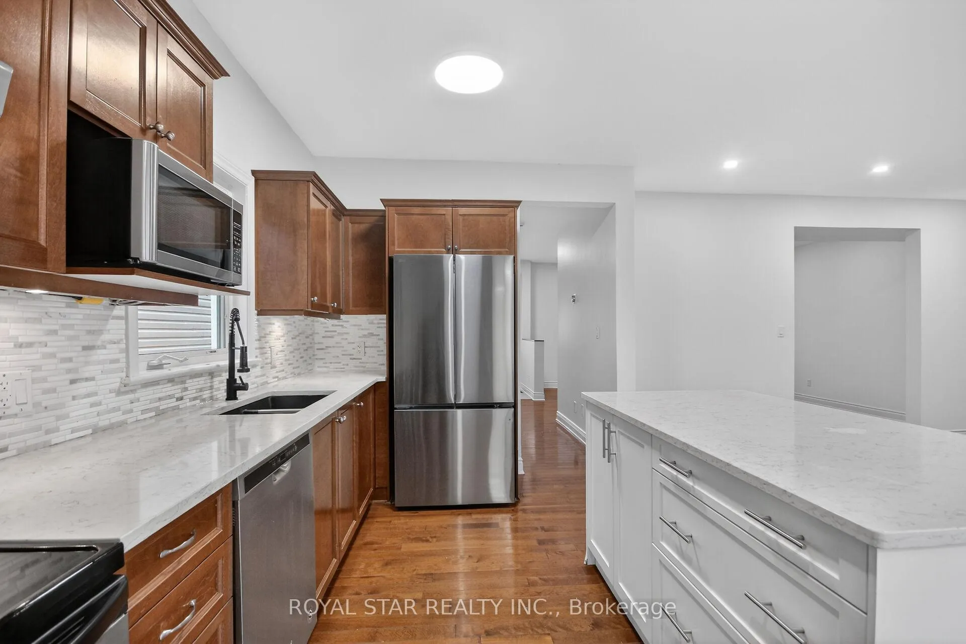 Photo 19 of 1448 Queensdale Avenue, Ottawa, Blossom Park/Kemp Park/Findlay Creek — HOMEH