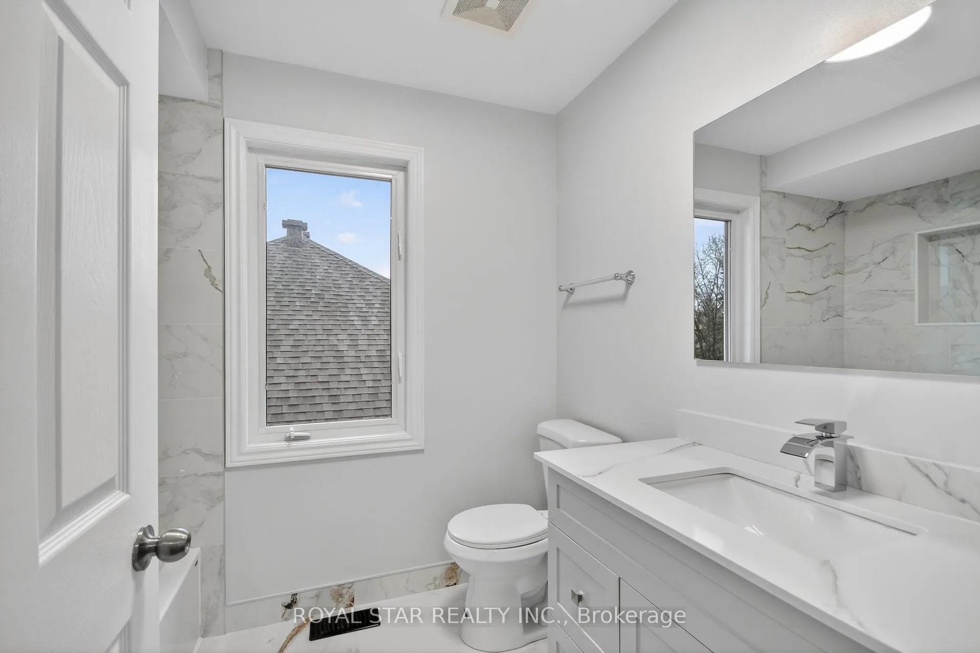 Photo 31 of 1448 Queensdale Avenue, Ottawa, Blossom Park/Kemp Park/Findlay Creek — HOMEH