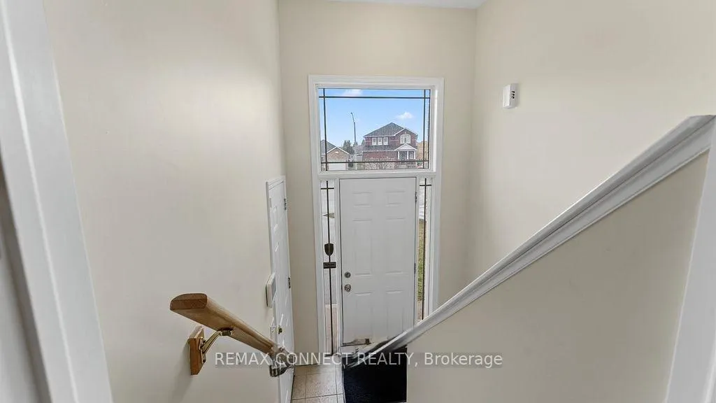 Photo 2 of Unit Main, 6 McGregor Court, Peterborough, Ashburnham Ward 4 — HOMEH
