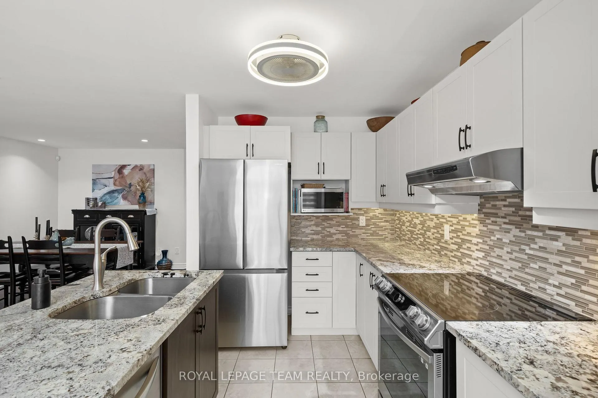 Photo 20 of 766 Paul Metivier Drive, Ottawa, Barrhaven - Strandherd — HOMEH