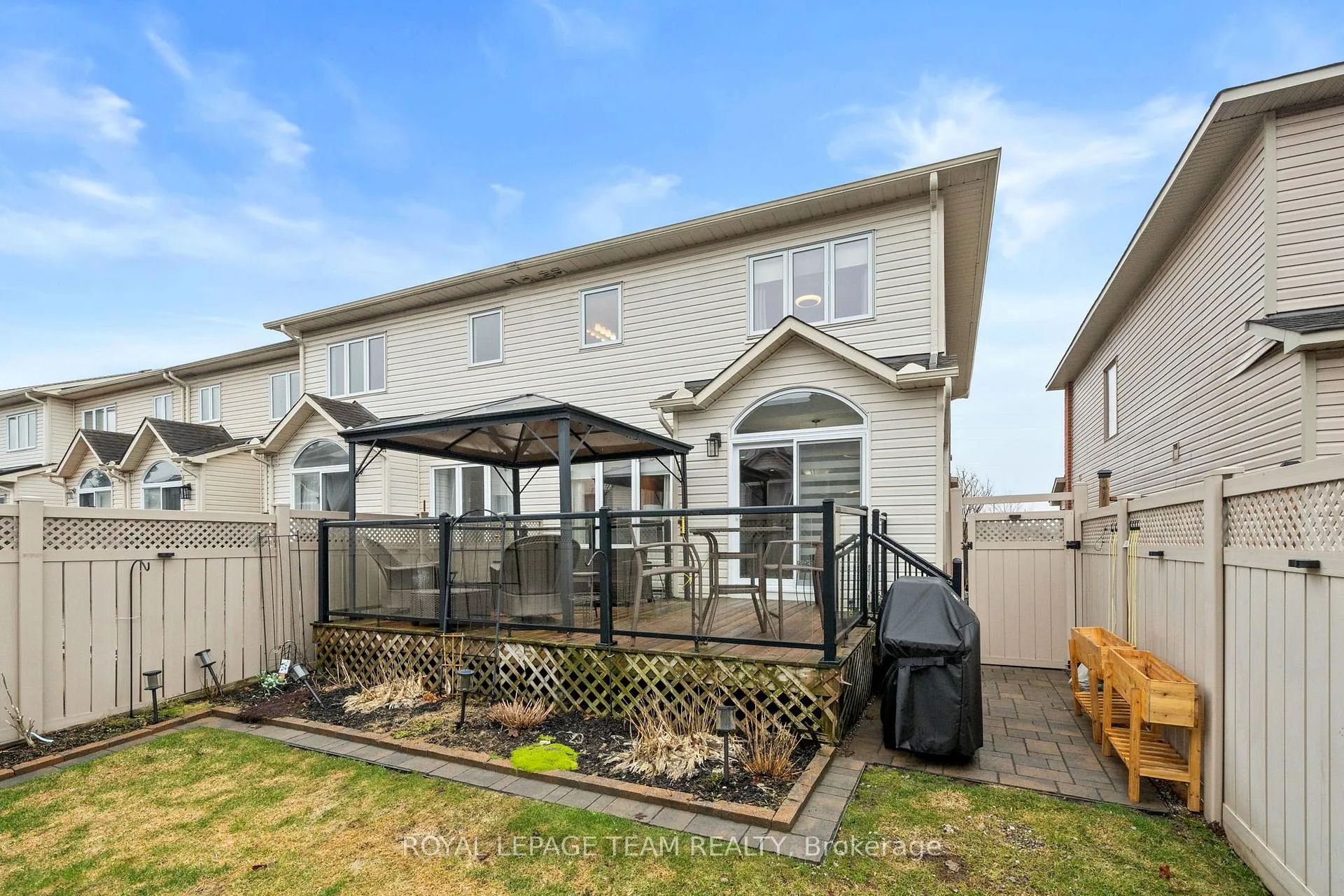 Photo 44 of 766 Paul Metivier Drive, Ottawa, Barrhaven - Strandherd — HOMEH