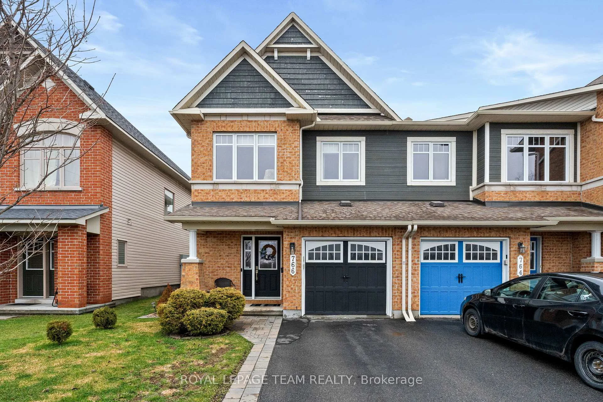 Photo 2 of 766 Paul Metivier Drive, Ottawa, Barrhaven - Strandherd — HOMEH