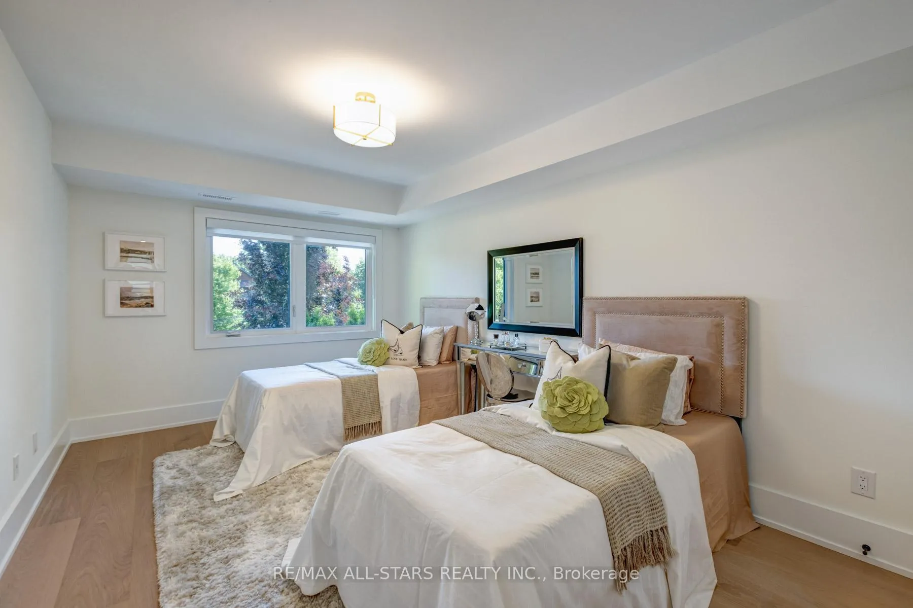 Photo 17 of 5A kimberley Avenue, Toronto, East End-Danforth — HOMEH