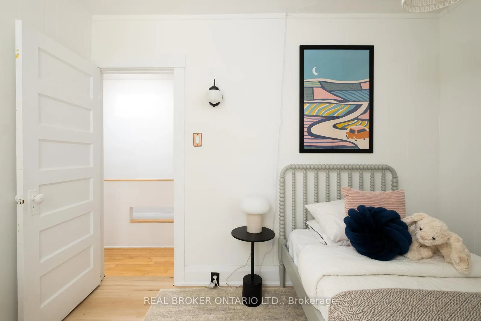 Photo 14 of 8 Stephenson Avenue, Toronto, East End-Danforth — HOMEH